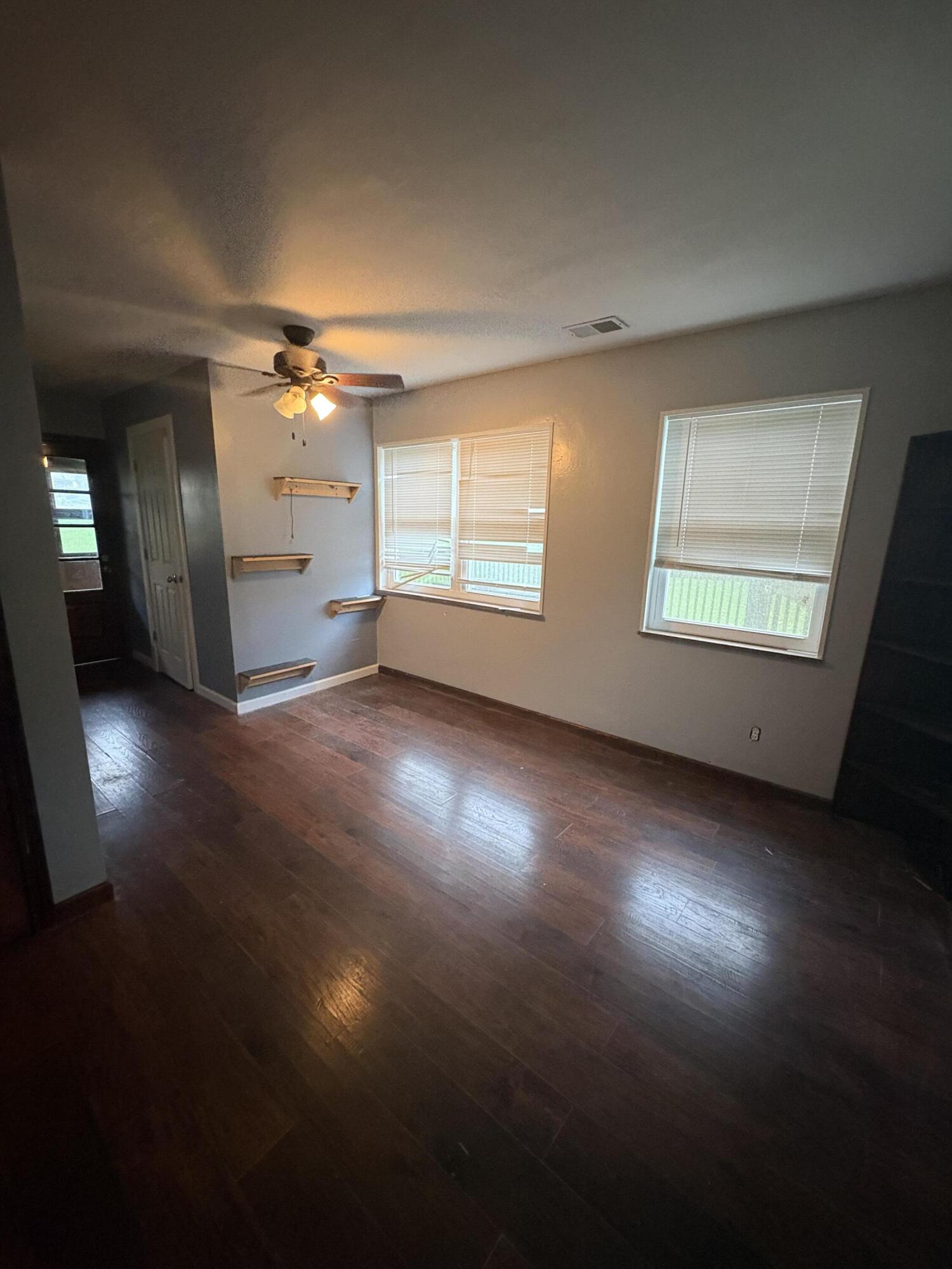 1 Garnett Avenue Property Photo 11
