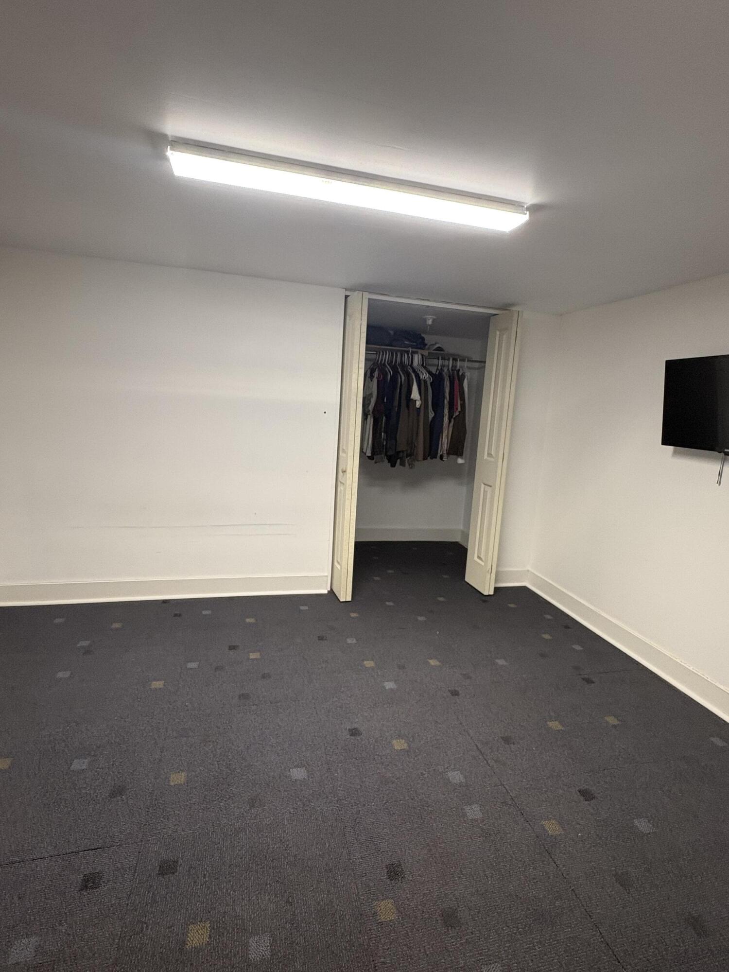1 Garnett Avenue Property Photo 20