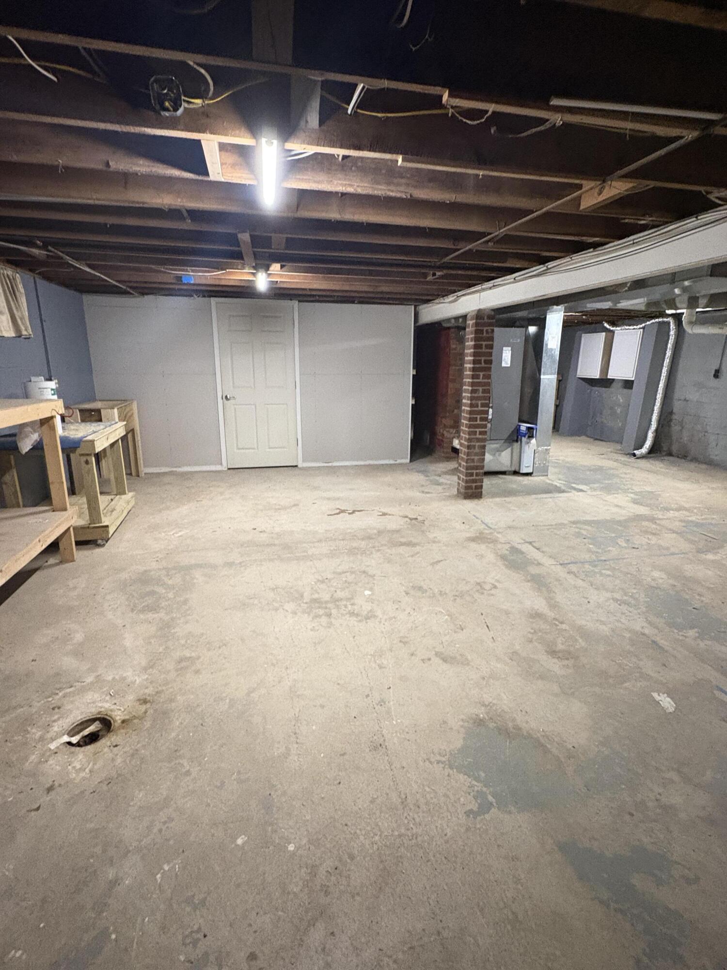 1 Garnett Avenue Property Photo 22