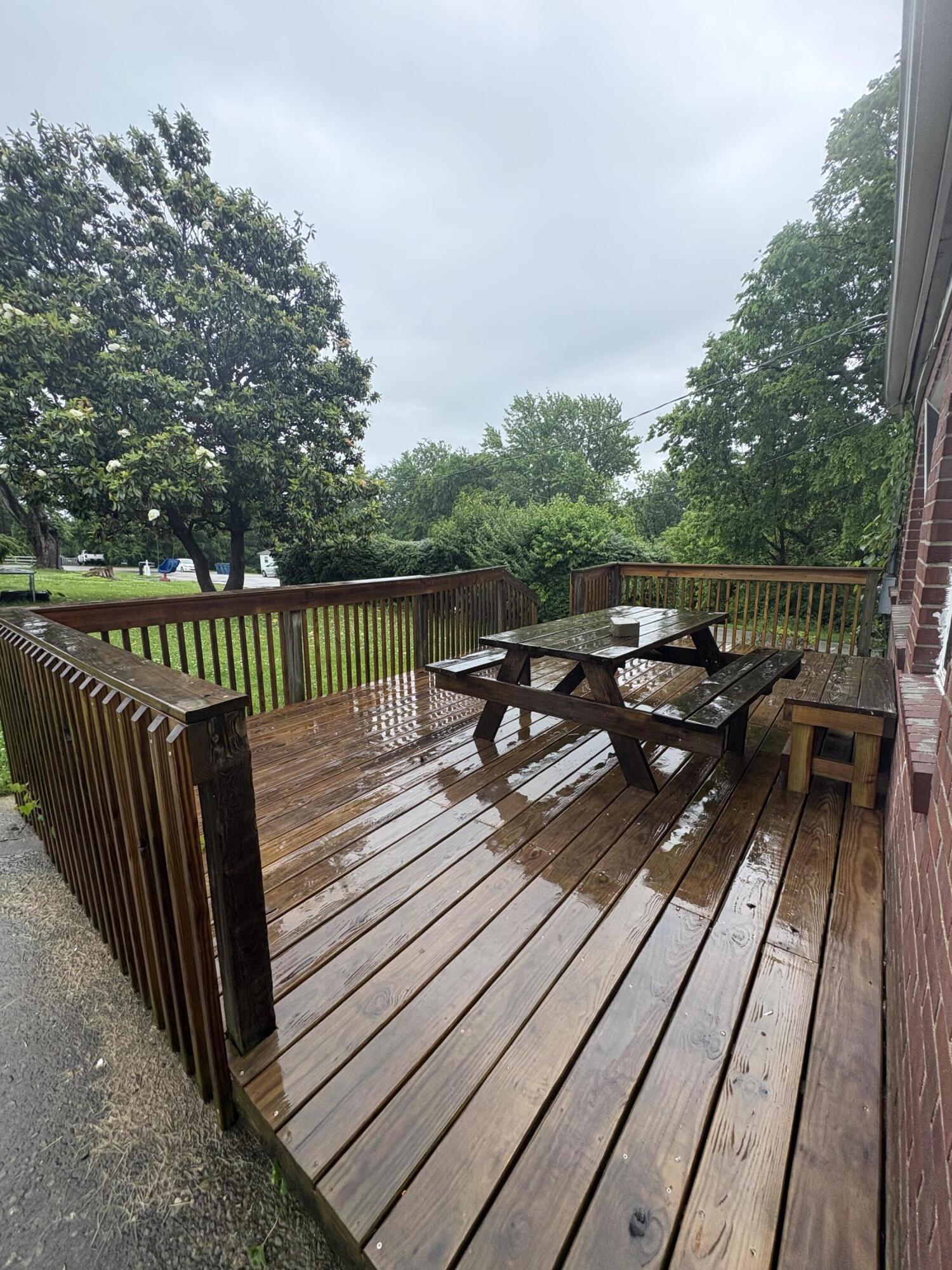 1 Garnett Avenue Property Photo 23