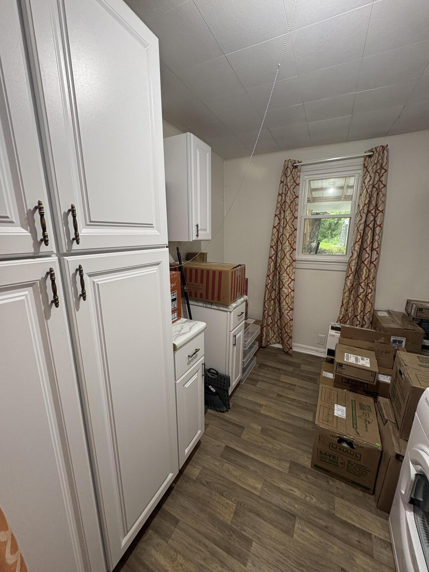 513 N Main Street Property Photo 17