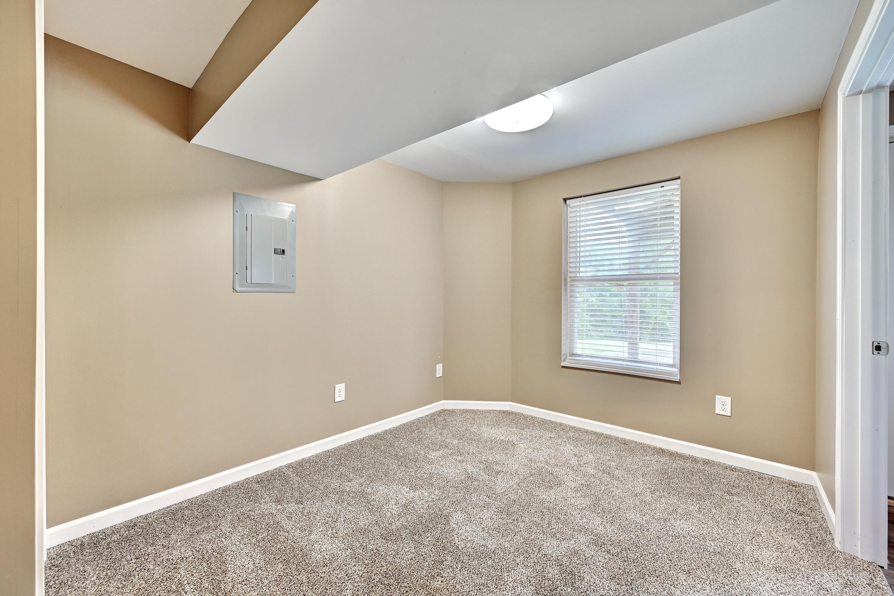 415 Claiborne Drive Property Photo 24