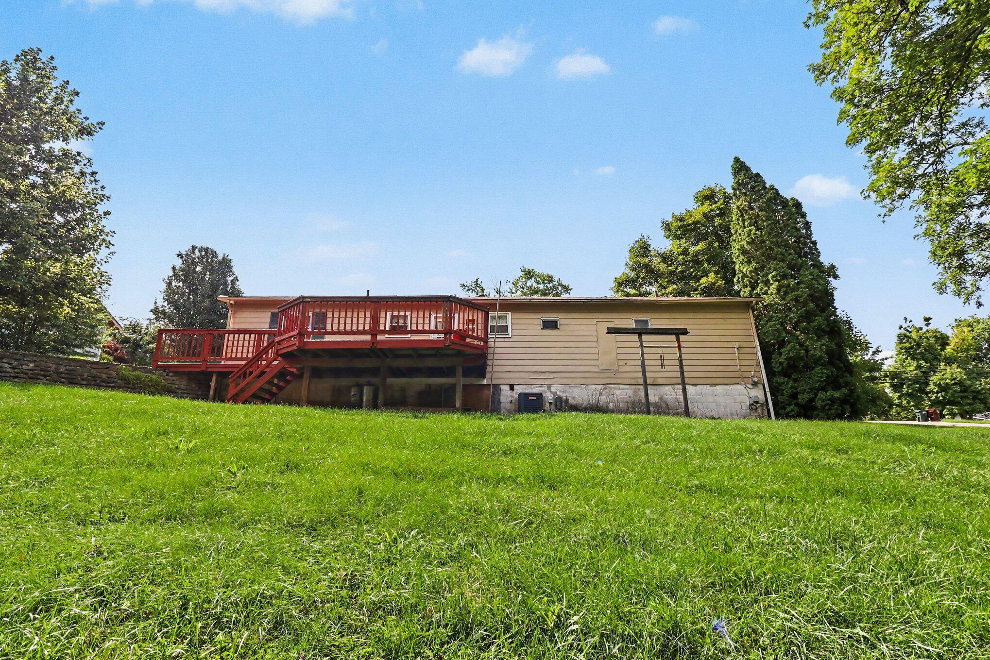 2976 Senour Road Property Photo 16