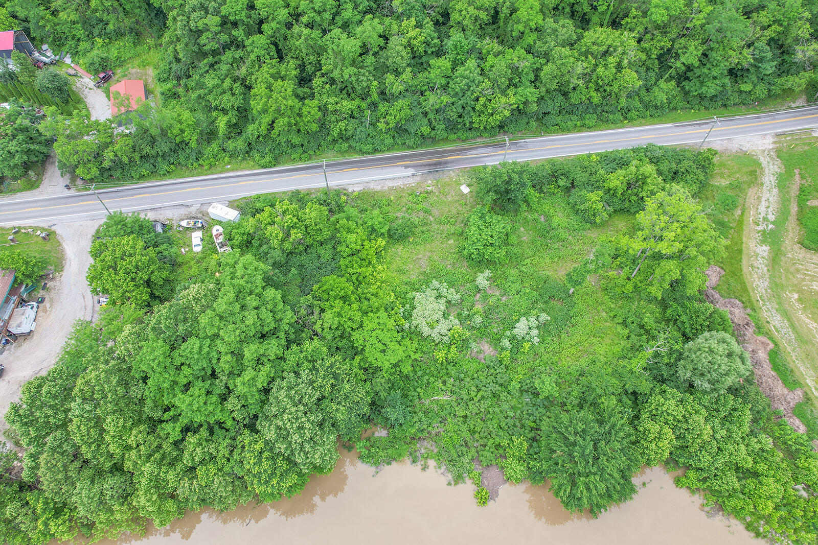 478 River Road Property Photo 1