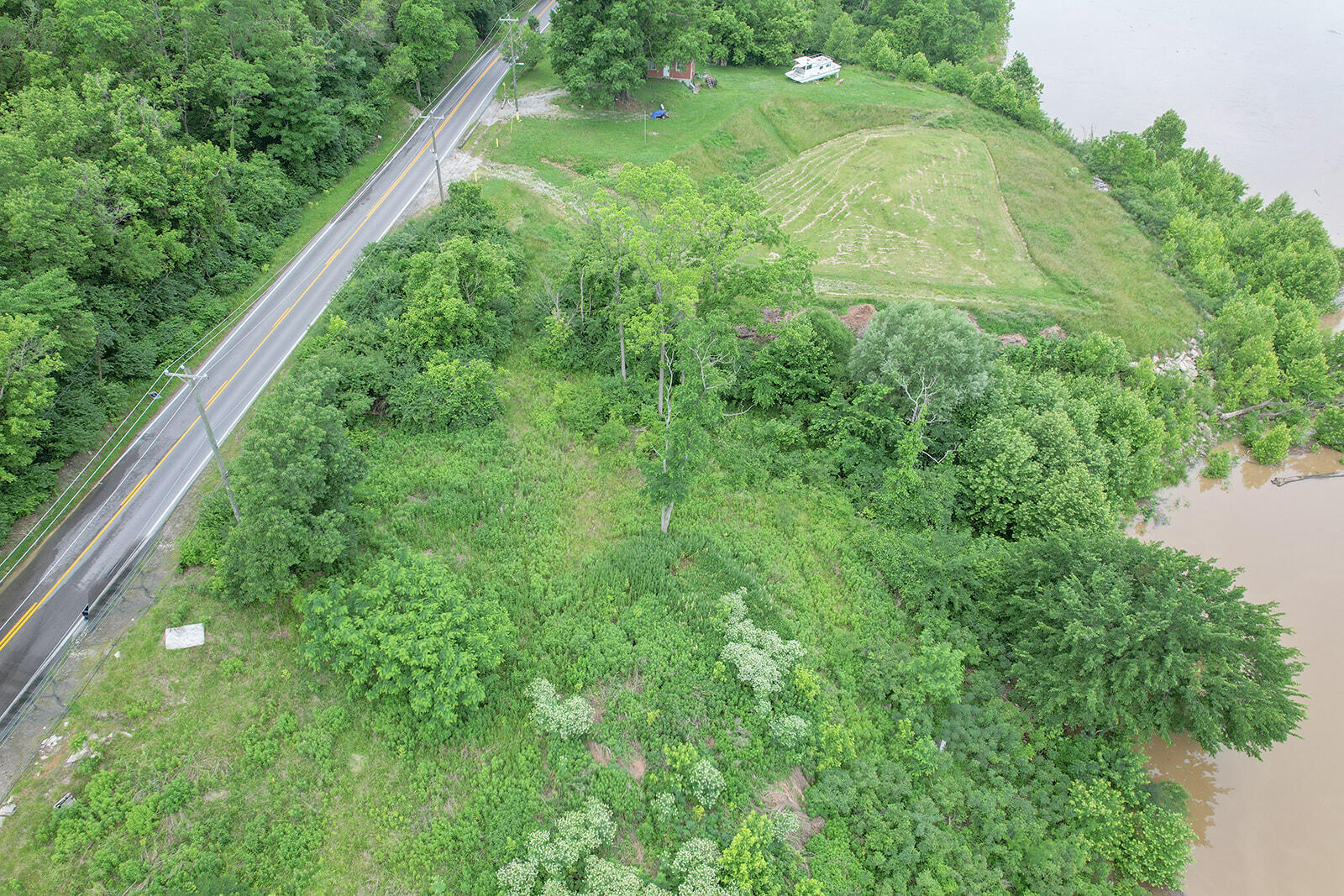 478 River Road Property Photo 11