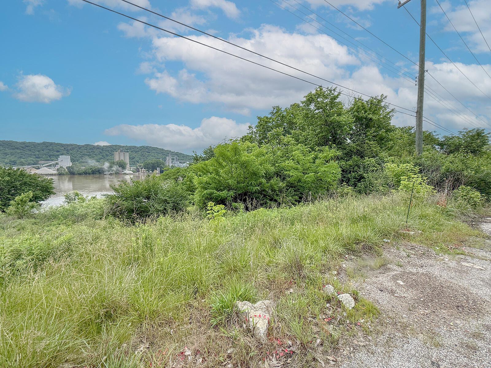 478 River Road Property Photo 15
