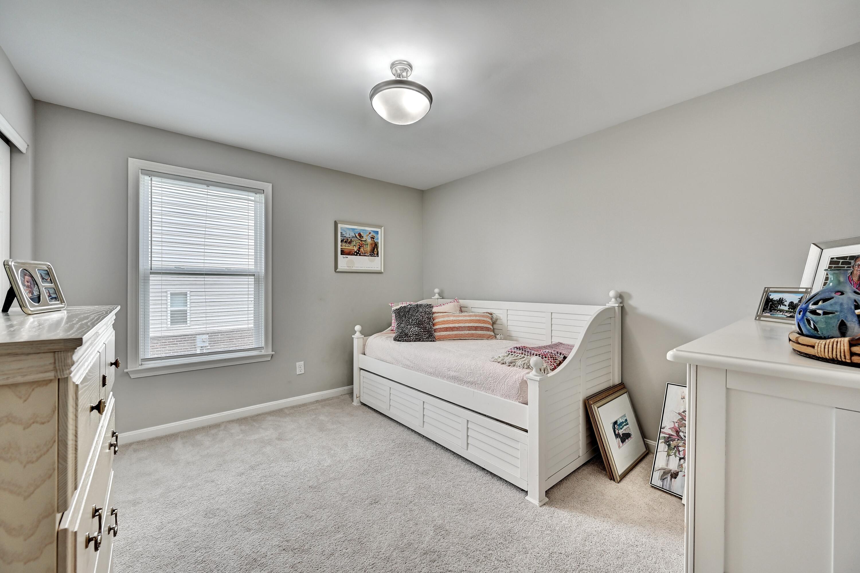 5048 Loch Drive Property Photo 12