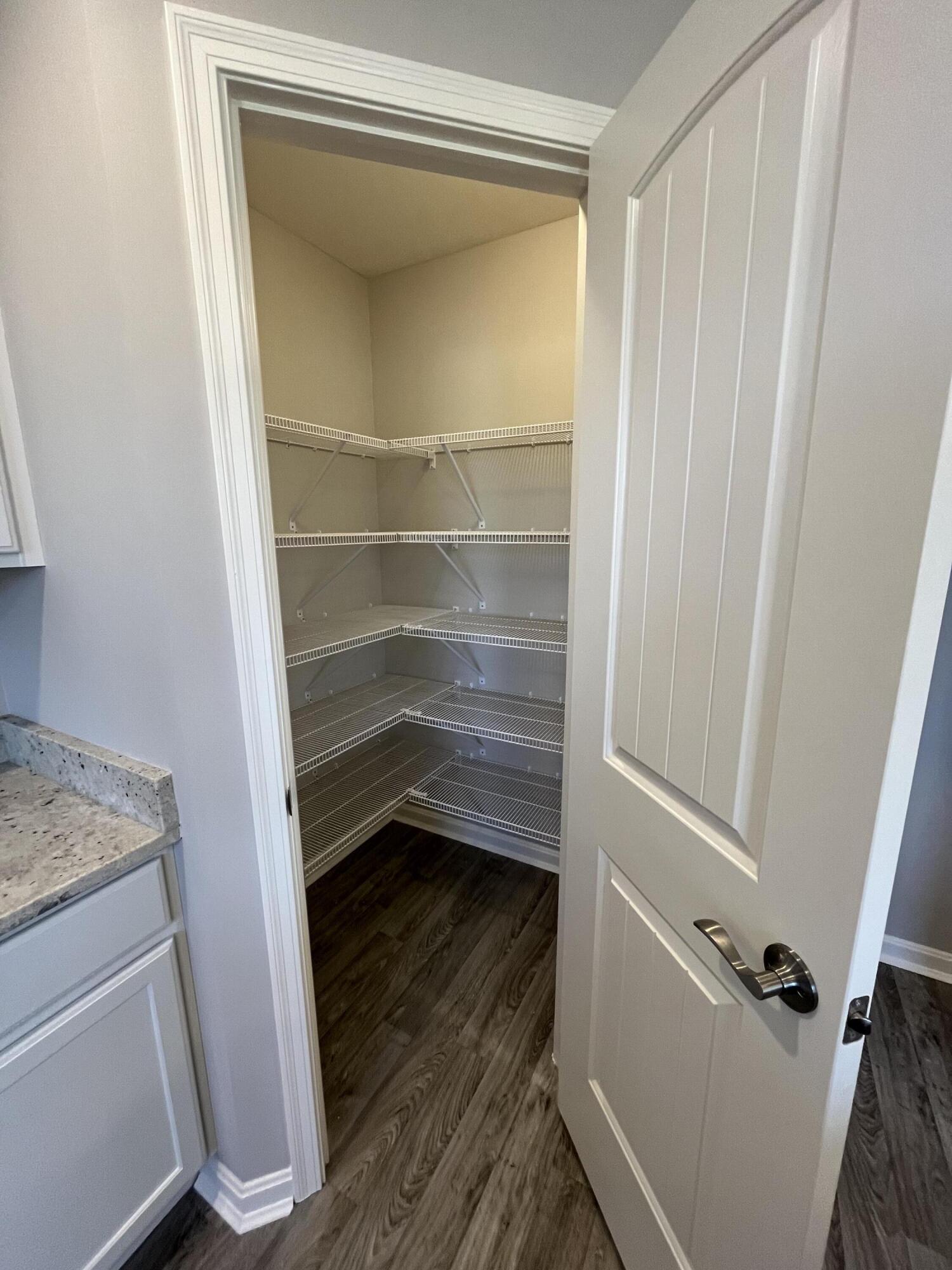 1413 Brookline Court Property Photo 7