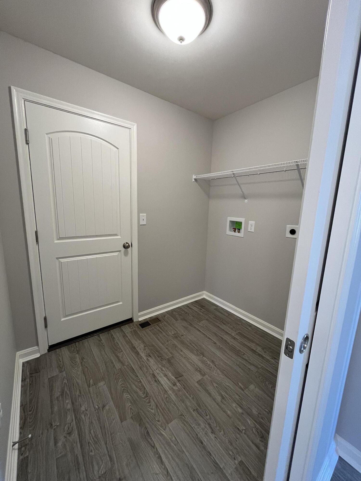 1413 Brookline Court Property Photo 13