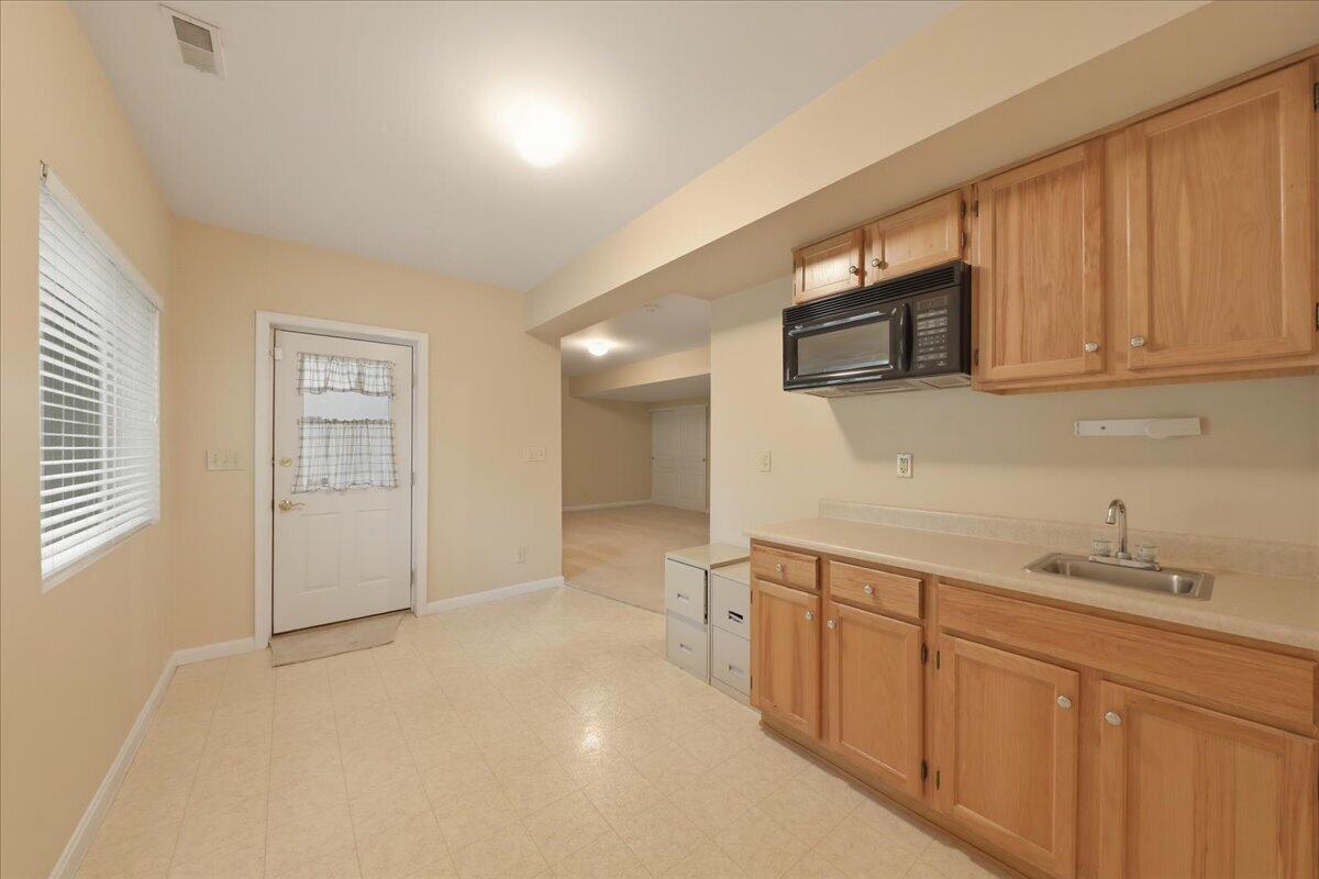 1114 Grindstone Court Property Photo 31