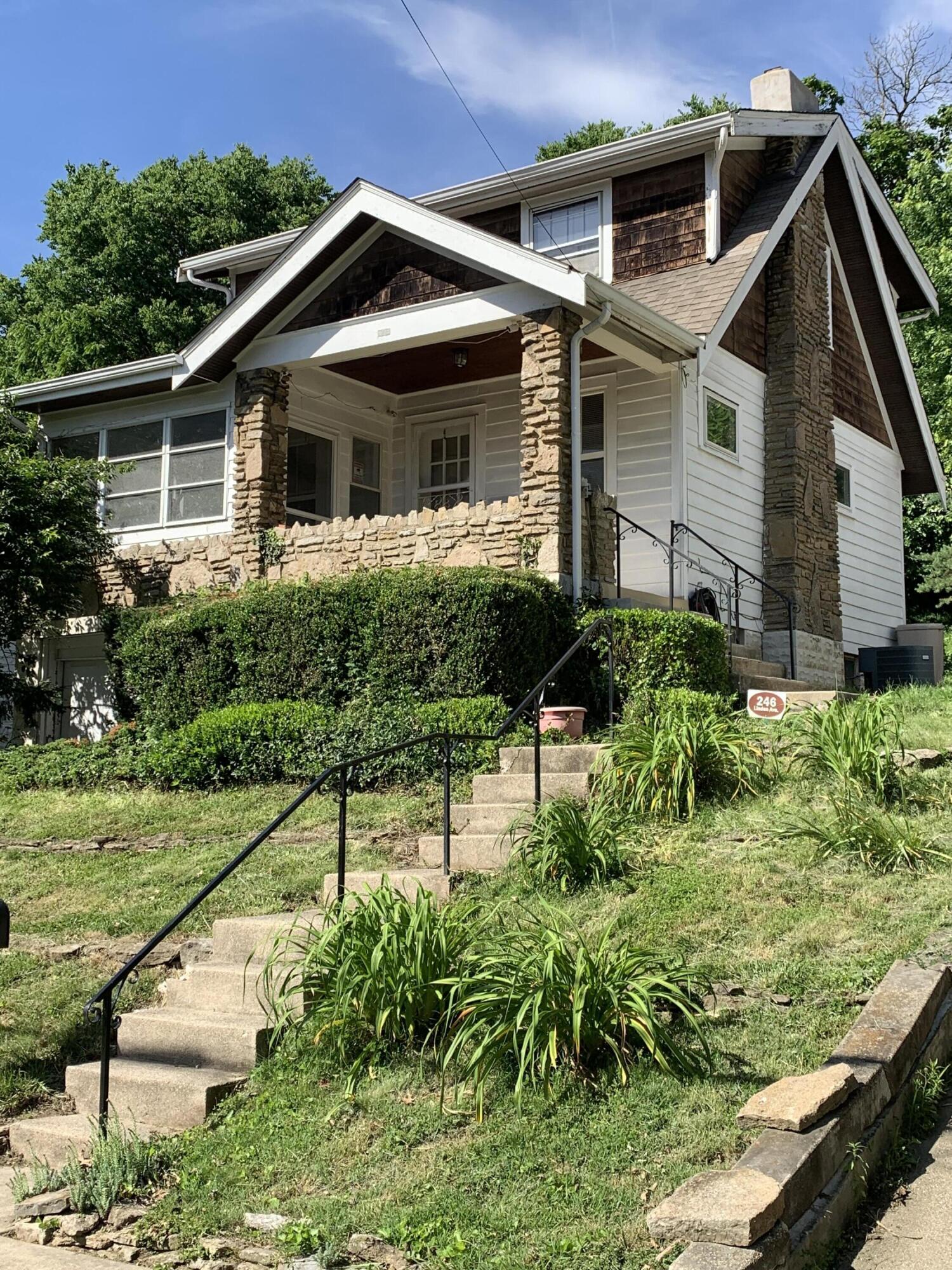 246 Linden Avenue Property Photo 1