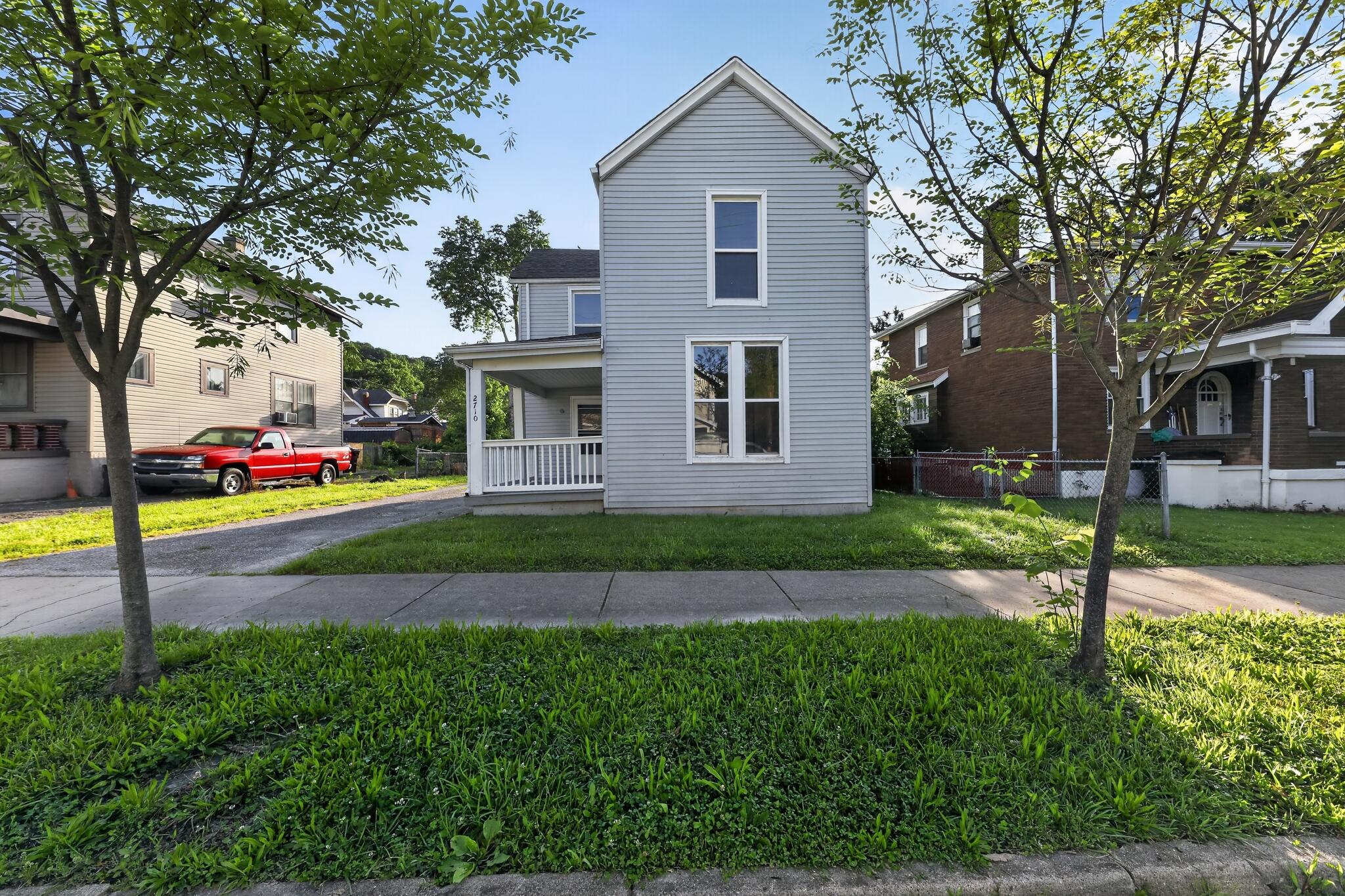 2710 Rosina Avenue Property Photo 1