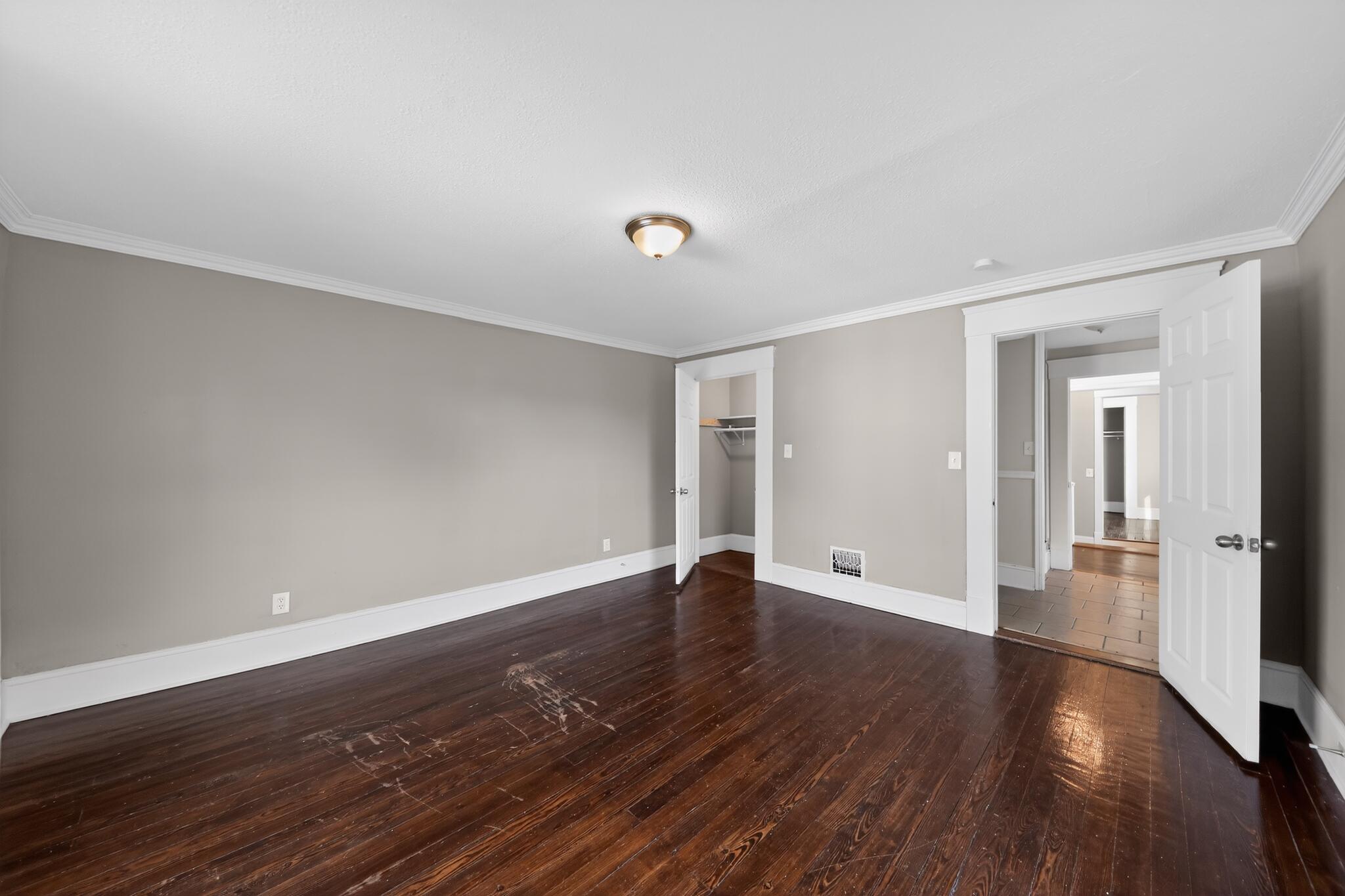 2710 Rosina Avenue Property Photo 10