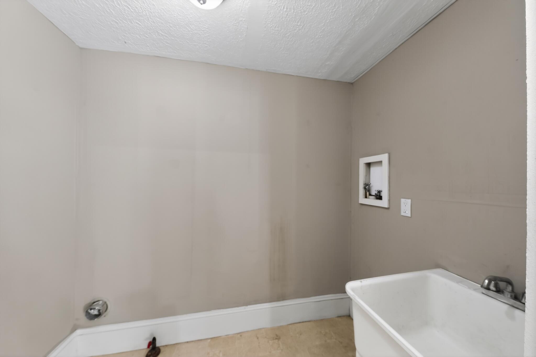 2710 Rosina Avenue Property Photo 26