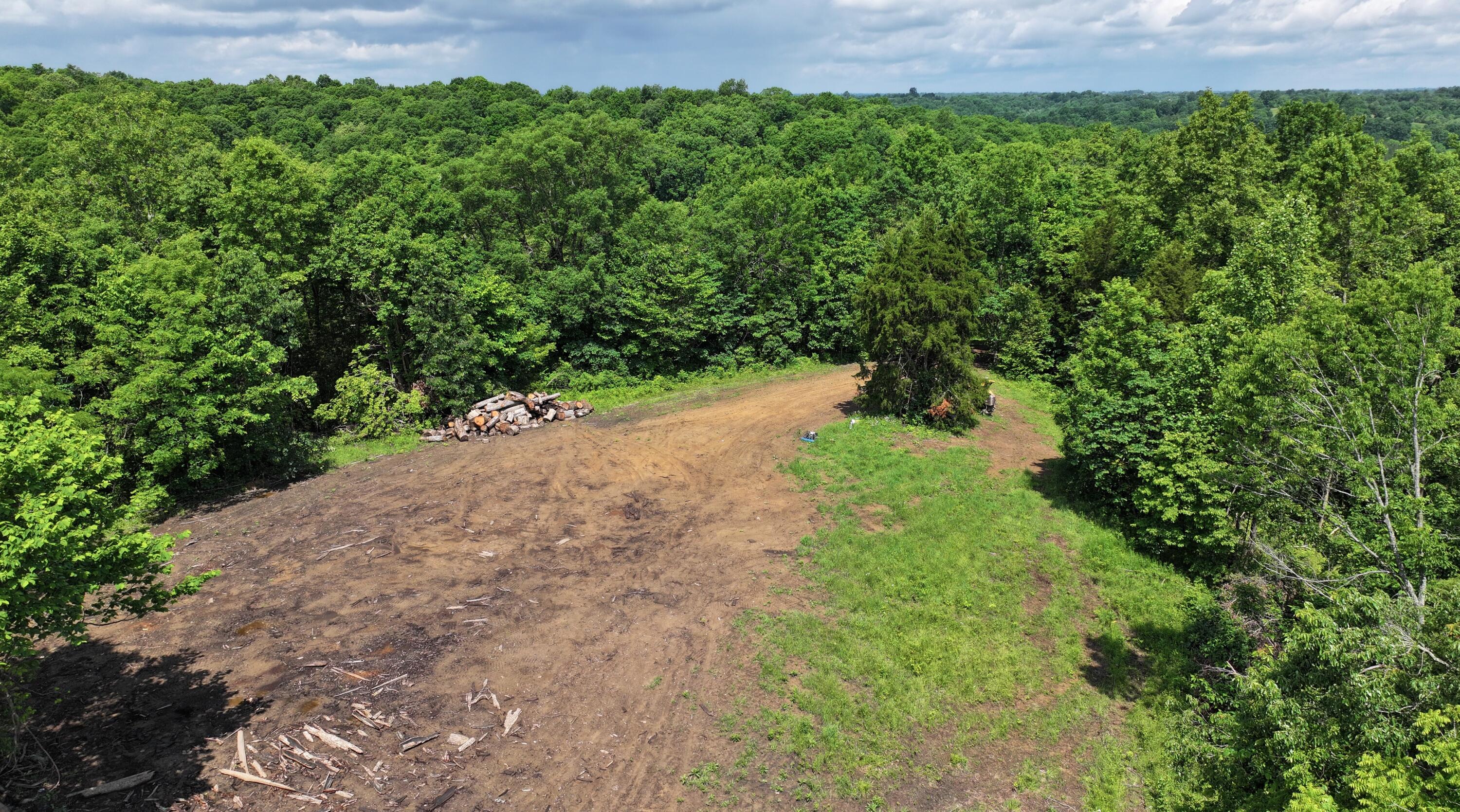 3990 Claxon Ridge Road Property Photo 8