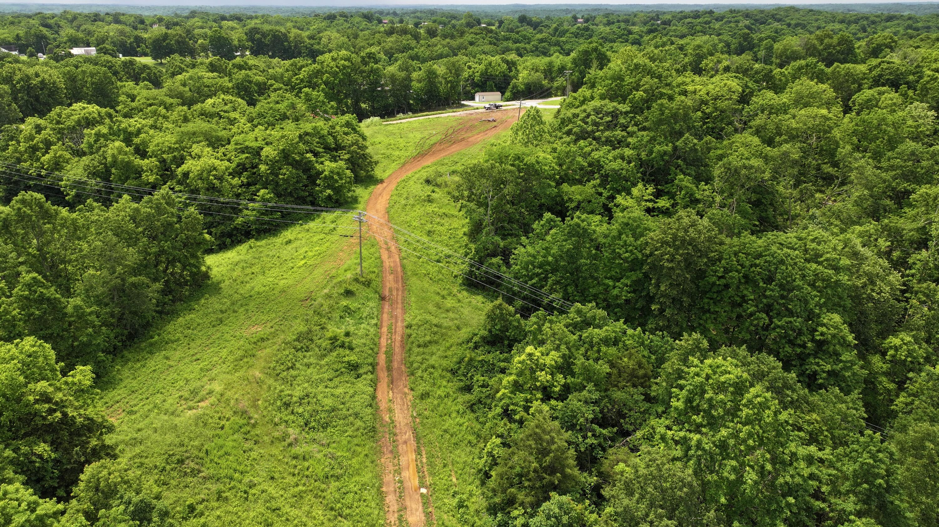 3990 Claxon Ridge Road Property Photo 18