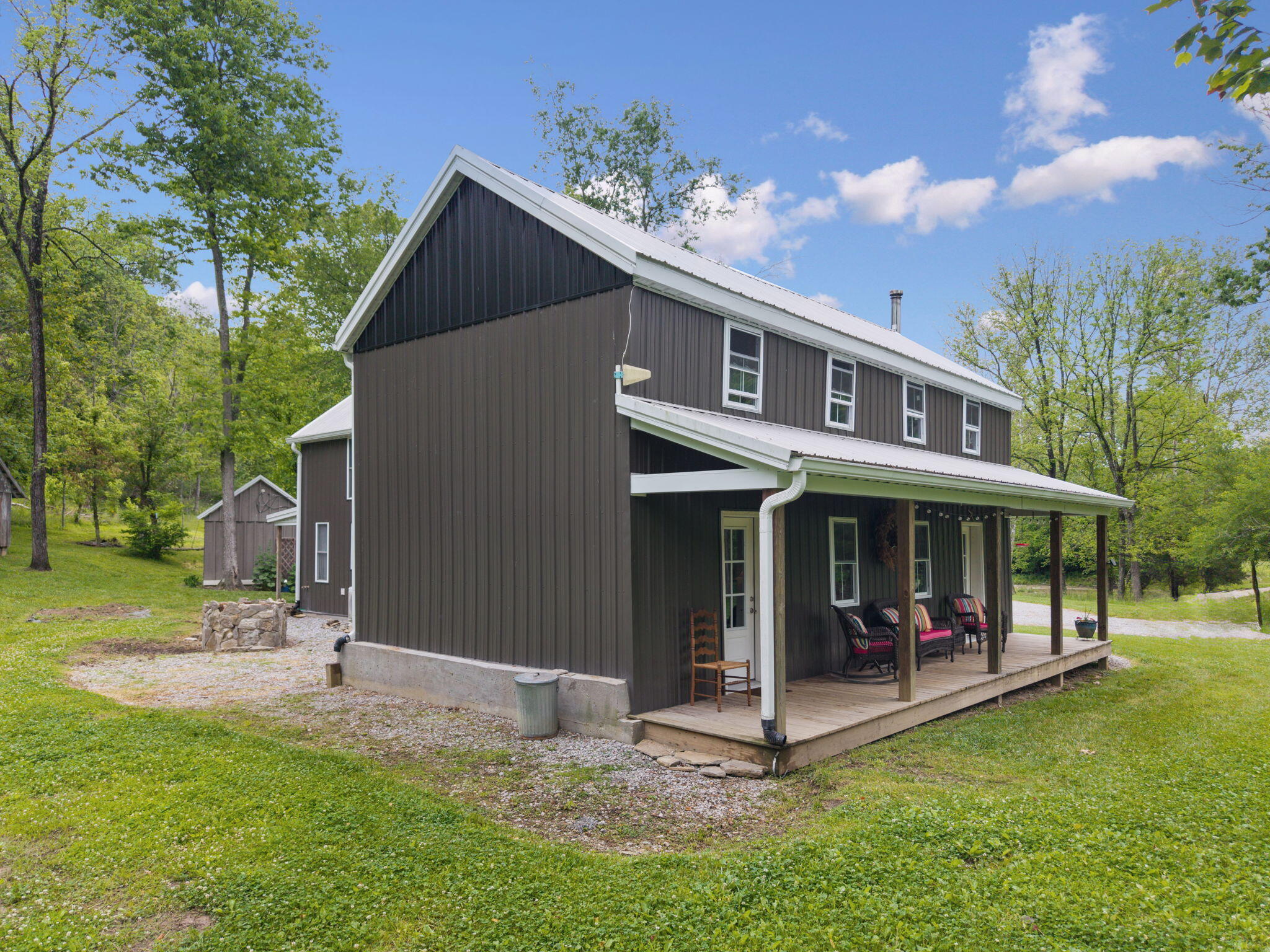 925 Lockmier Road Property Photo 3