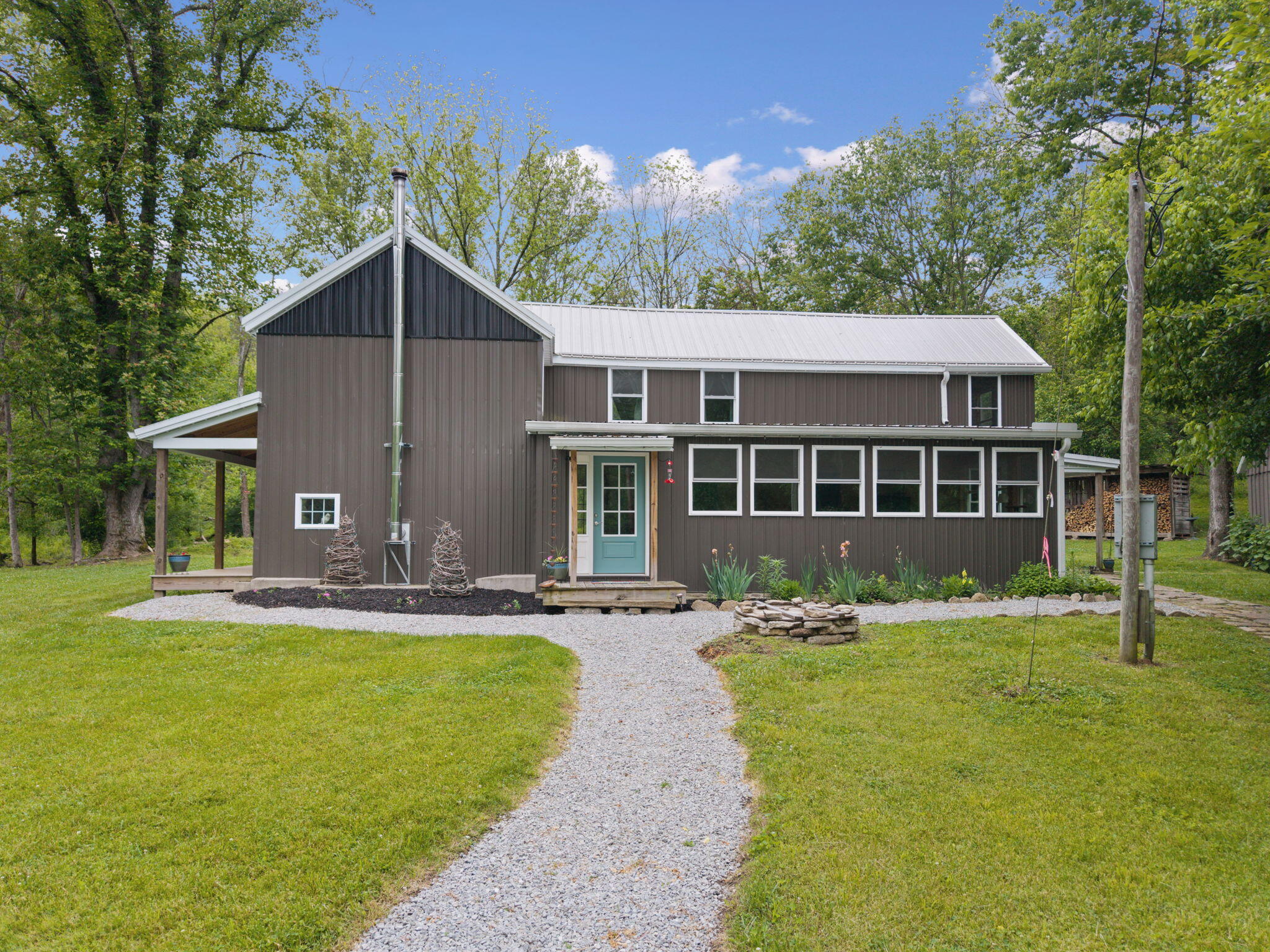 925 Lockmier Road Property Photo 4