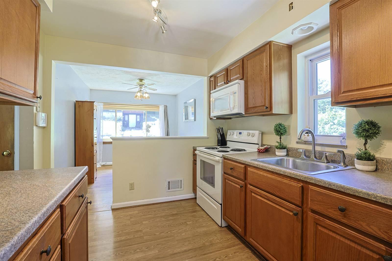 201 Cleveland Avenue Property Photo 15