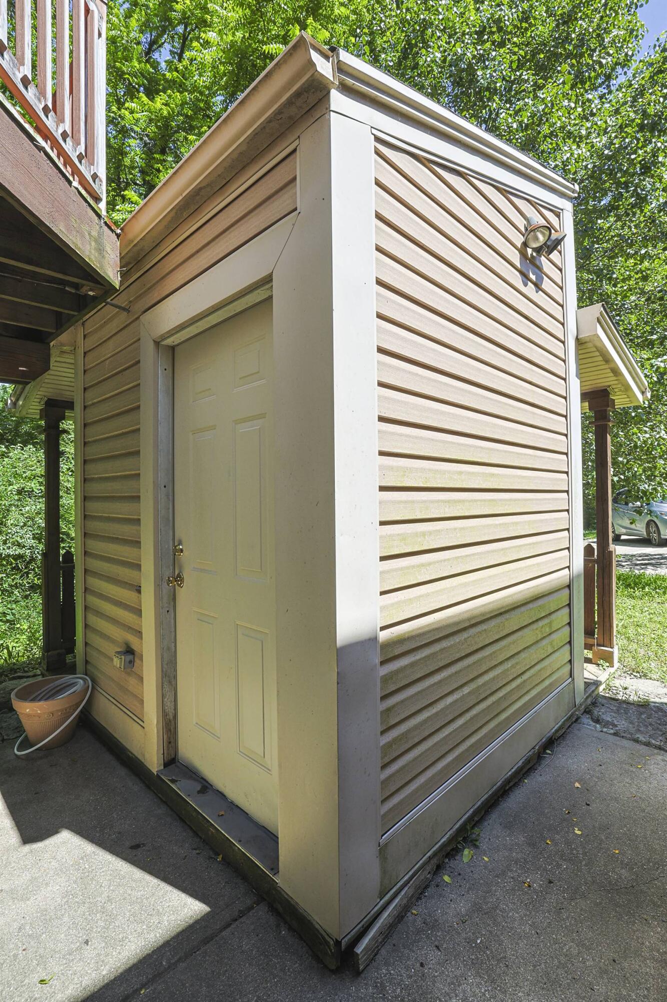 201 Cleveland Avenue Property Photo 39
