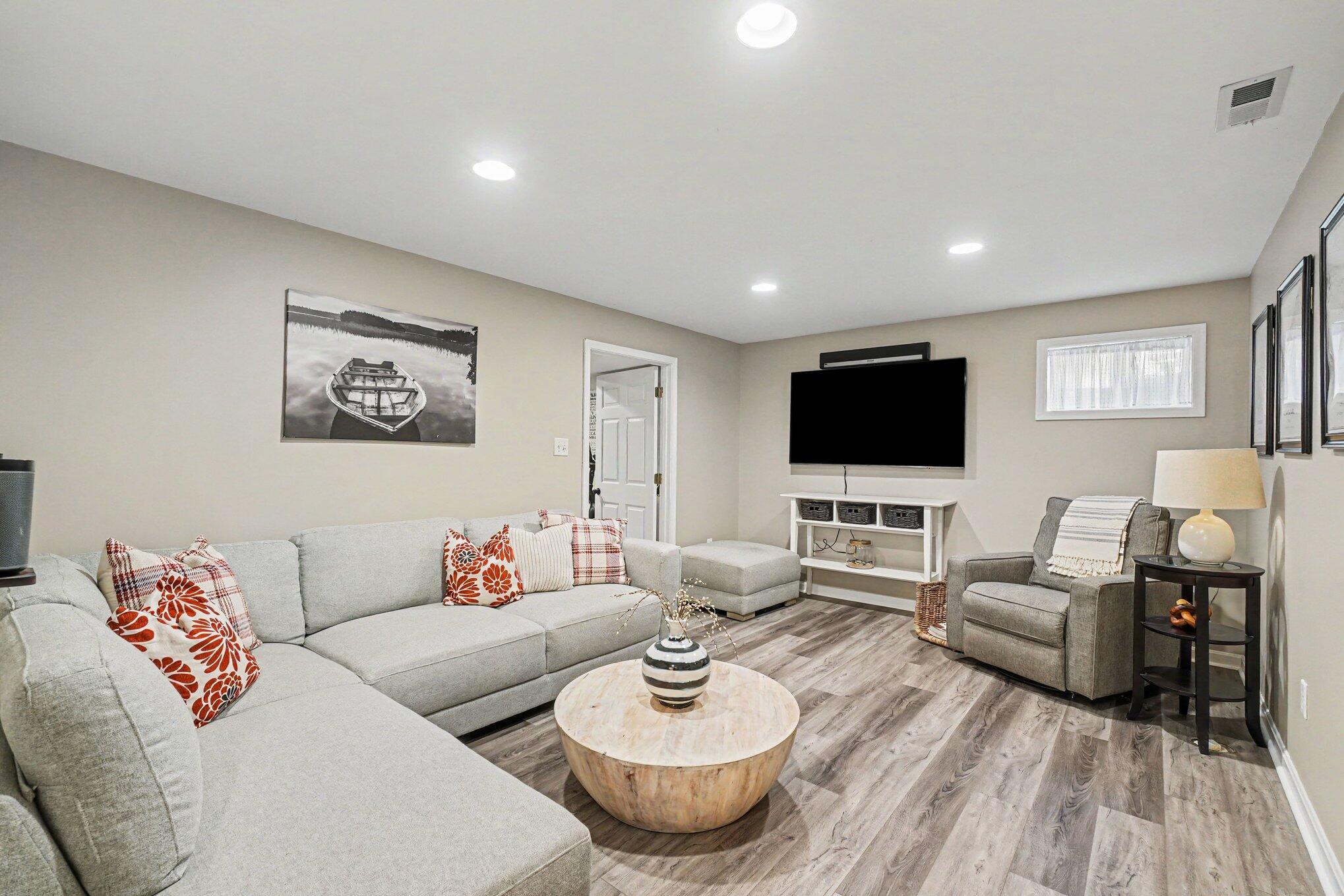 10058 Brandsteade Court Property Photo 25