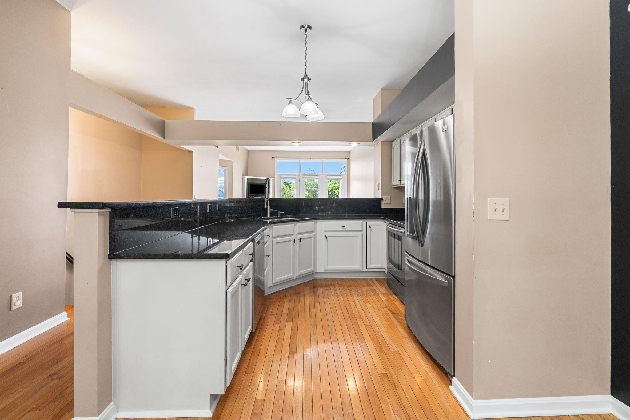 10461 Masters Drive Property Photo 11