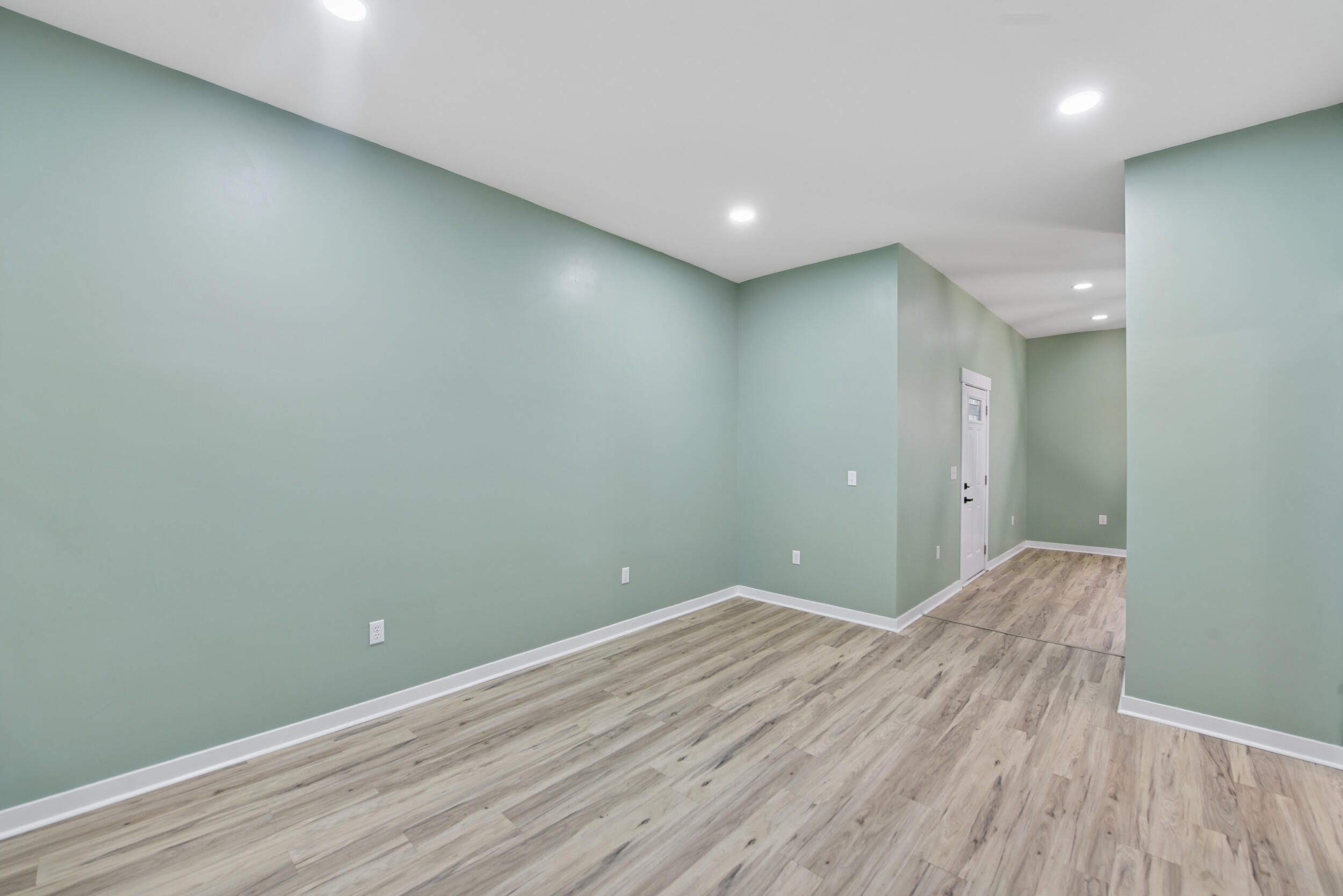 139 5th Avenue Property Photo 10