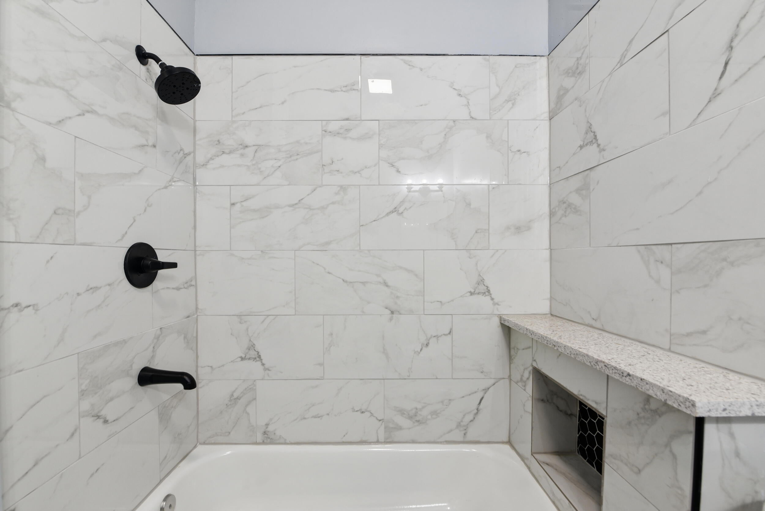 139 5th Avenue Property Photo 18