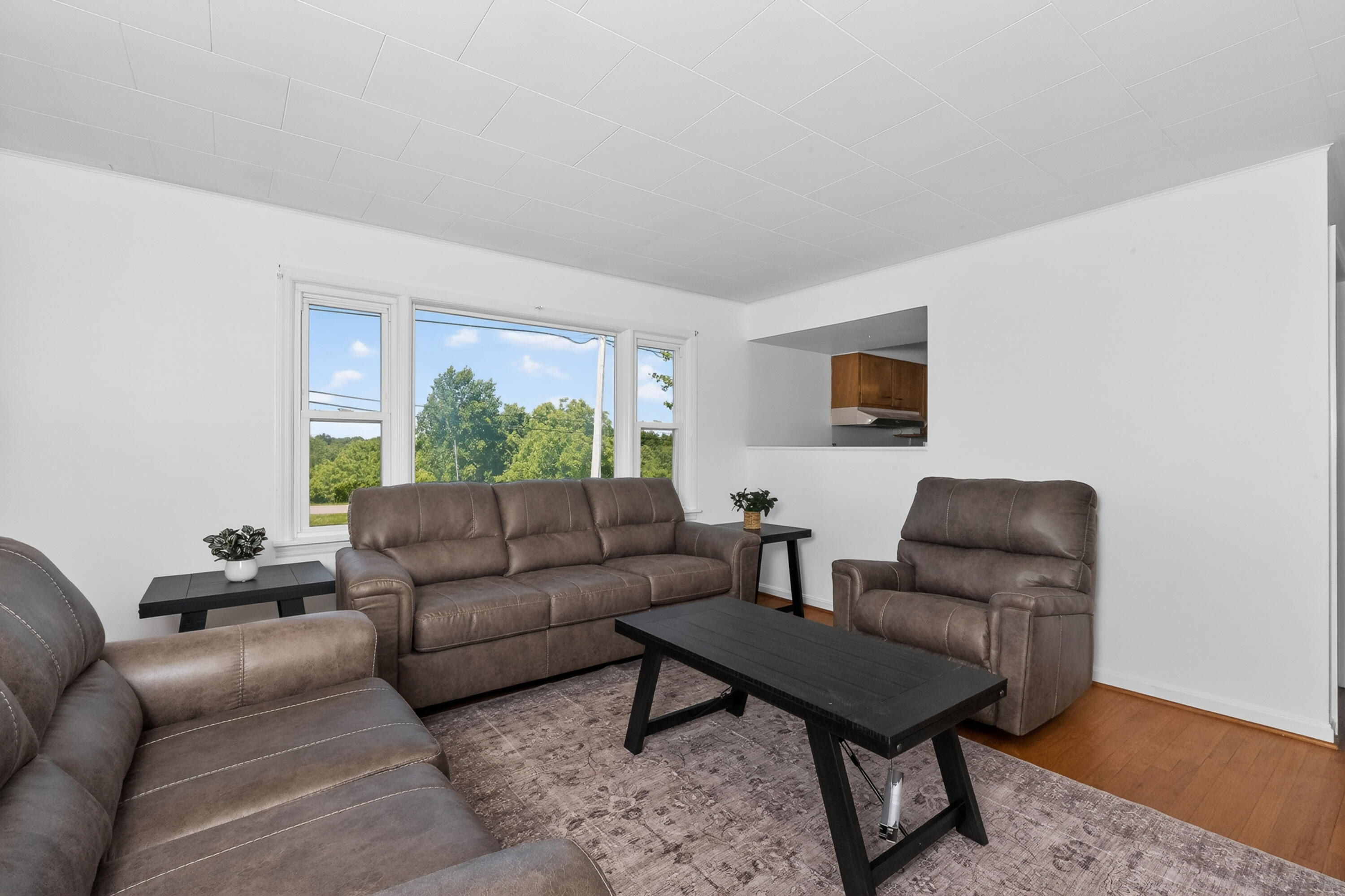 219 Sunset Drive Property Photo 15