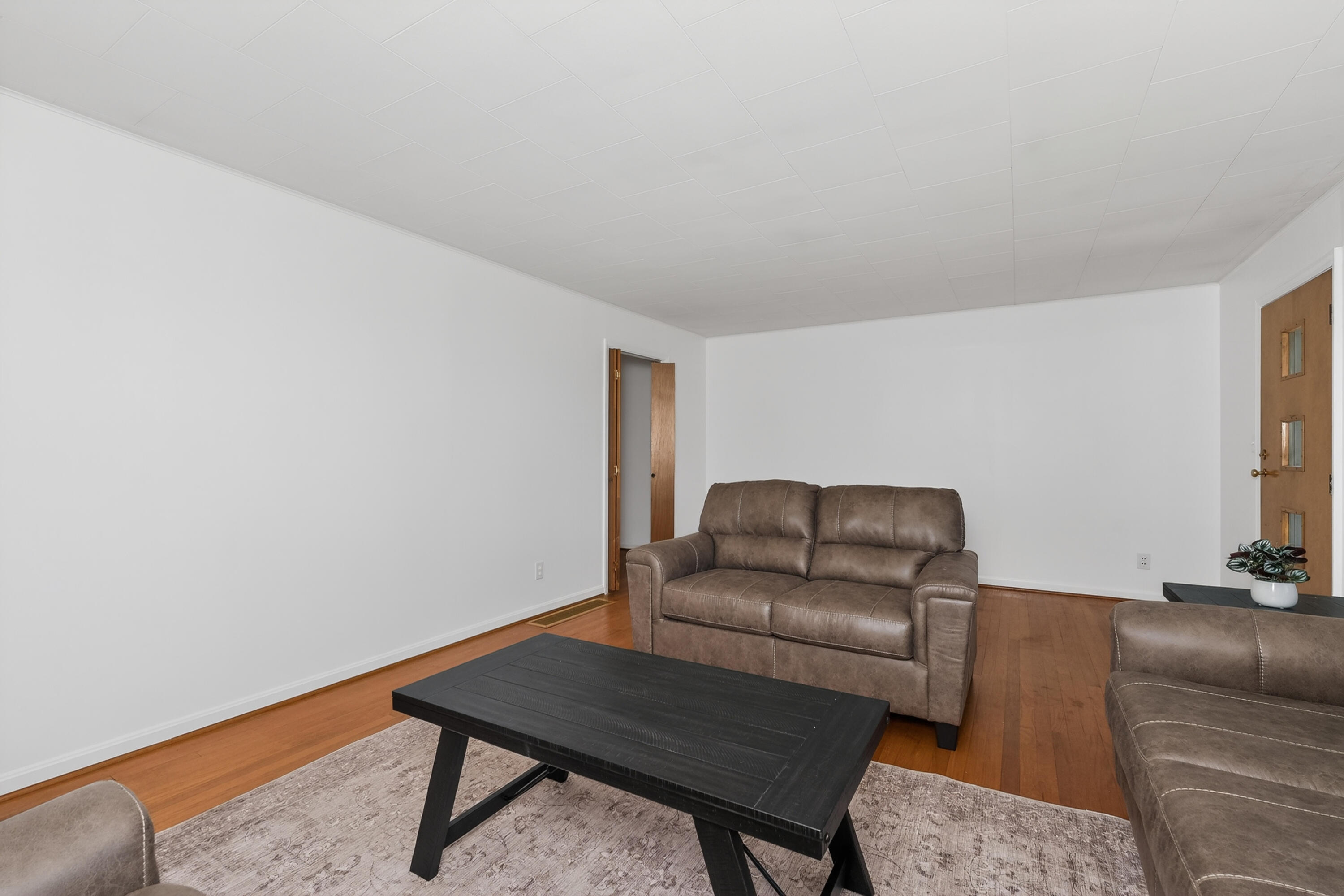 219 Sunset Drive Property Photo 16