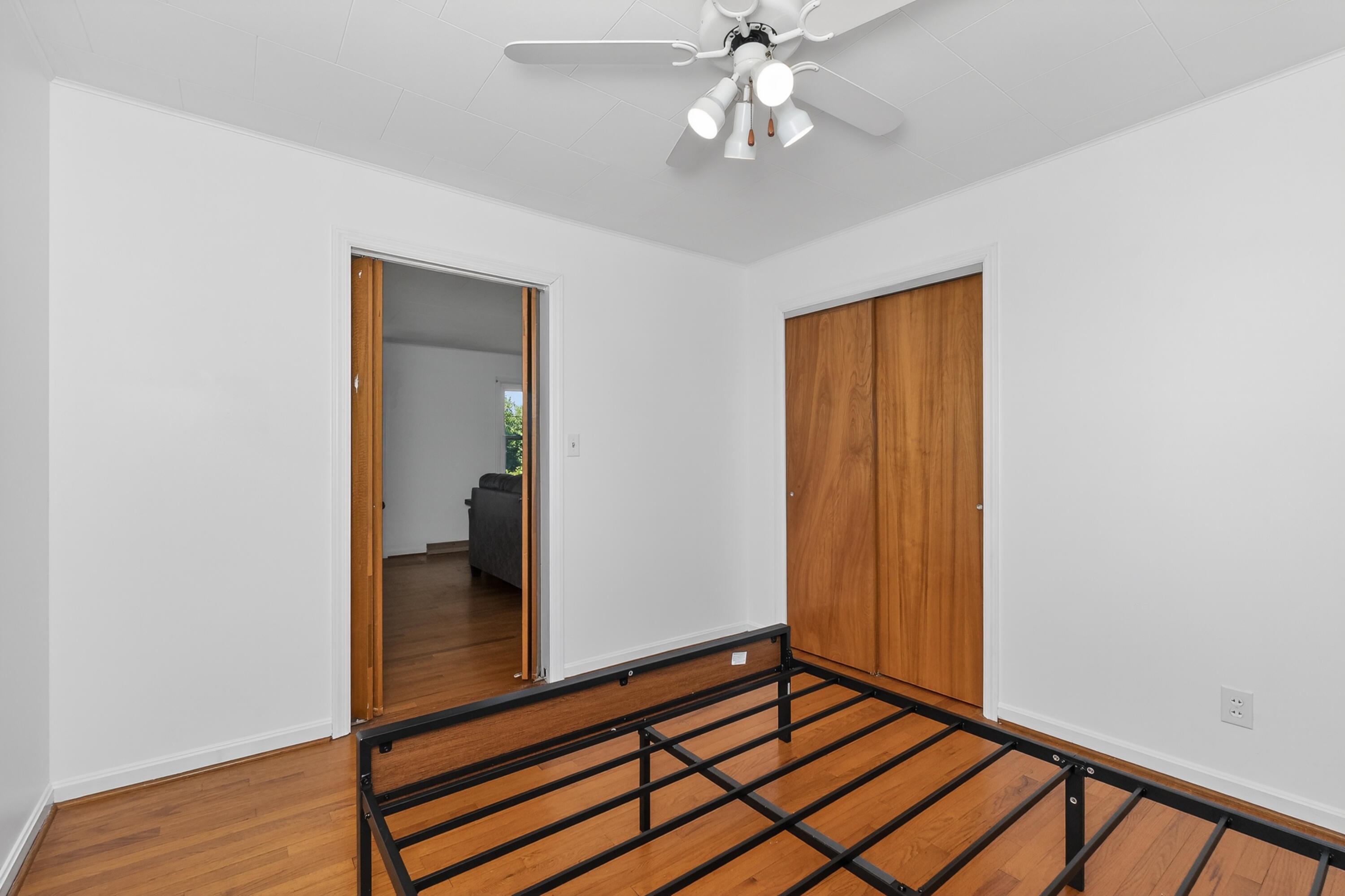 219 Sunset Drive Property Photo 24