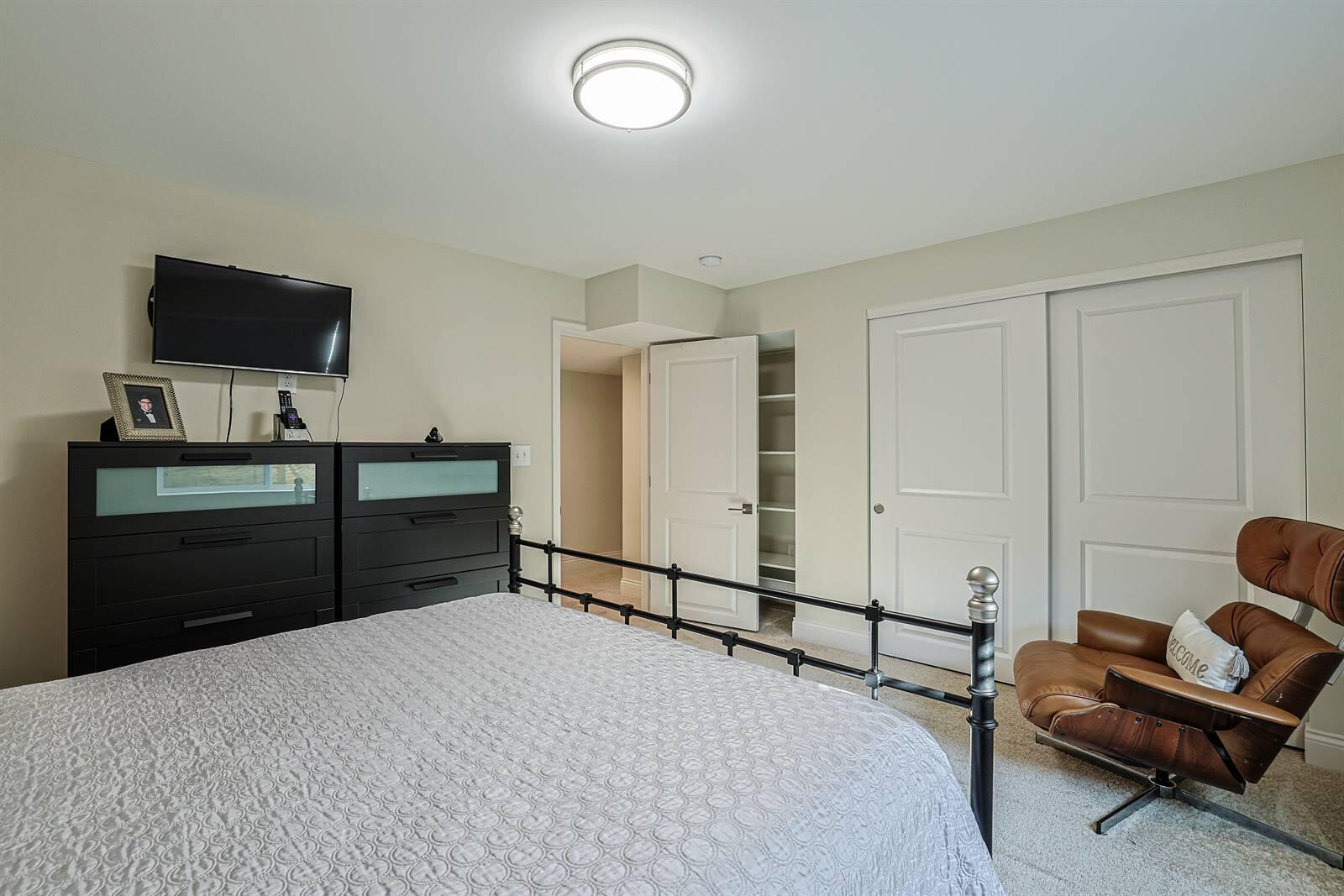 2729 White Pine Drive Property Photo 29
