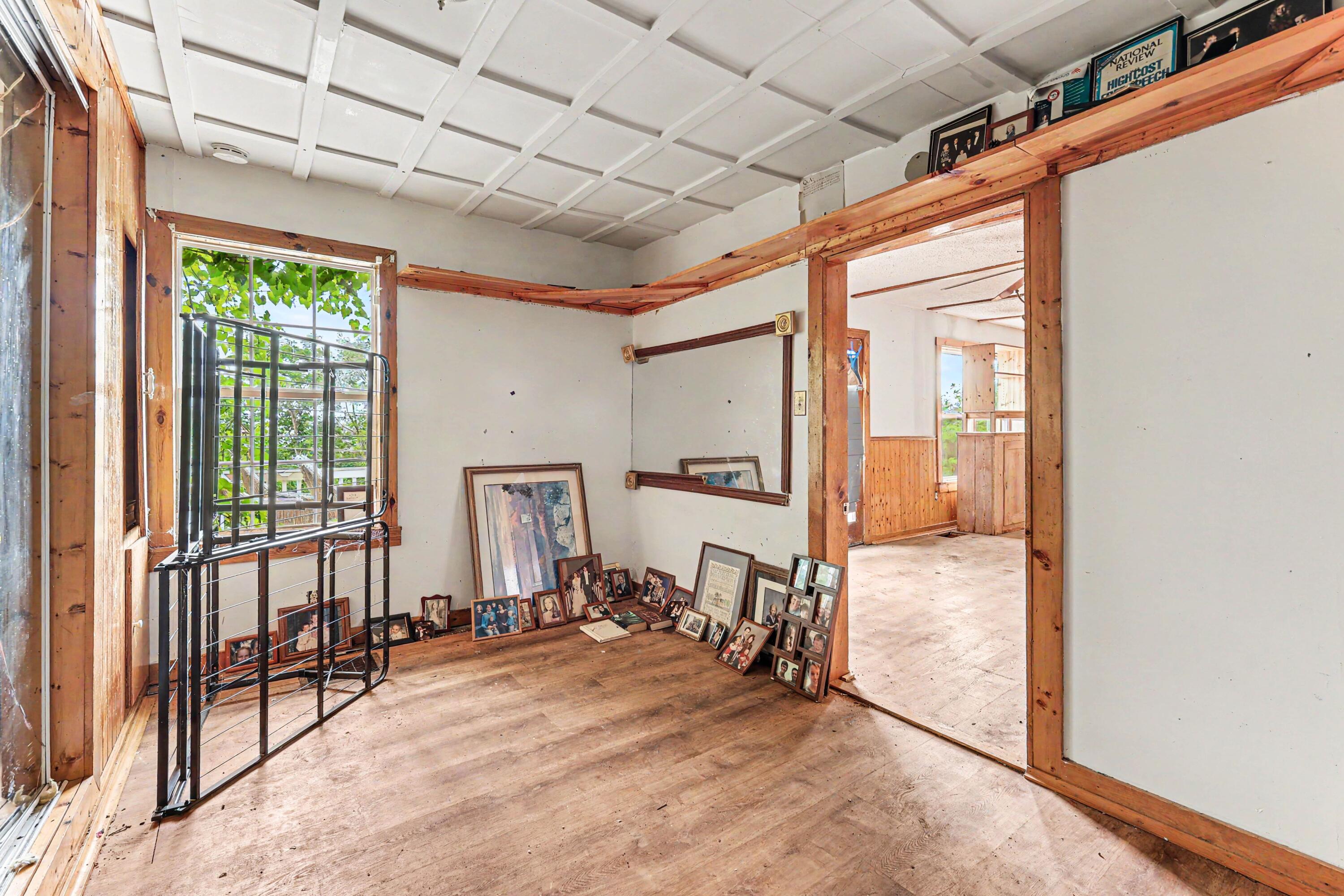 103 River Road Property Photo 14