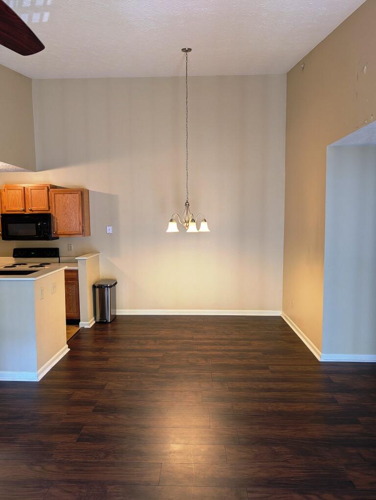 561 Napa Valley Lane, 10 Property Photo 8