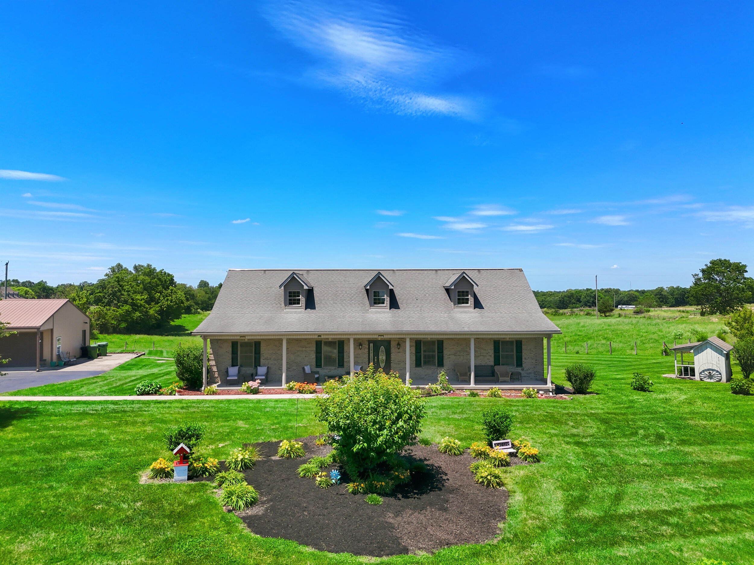 3480 Fairview Road Property Photo 3