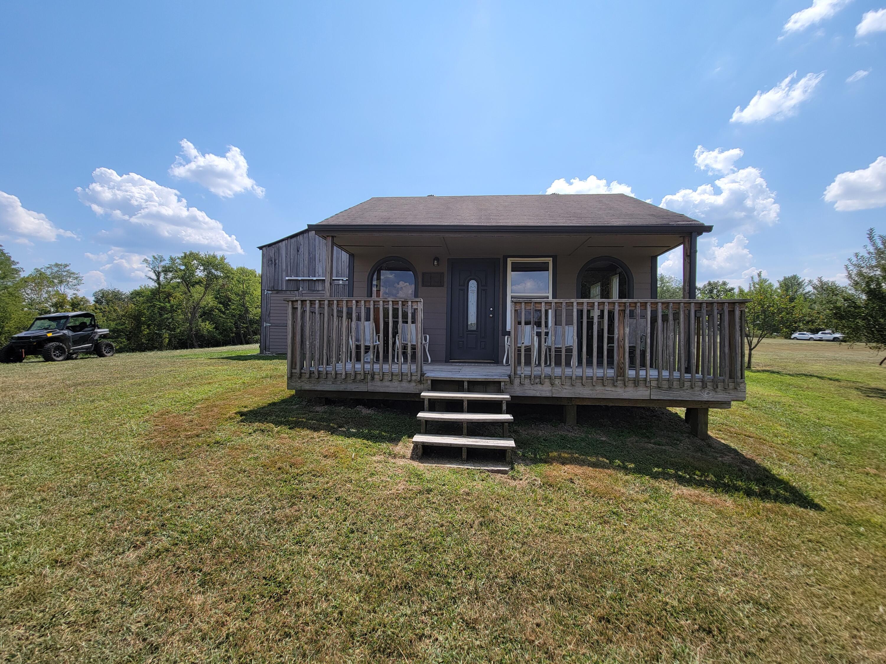 220 Old Eagle Tunnel Road Property Photo 3