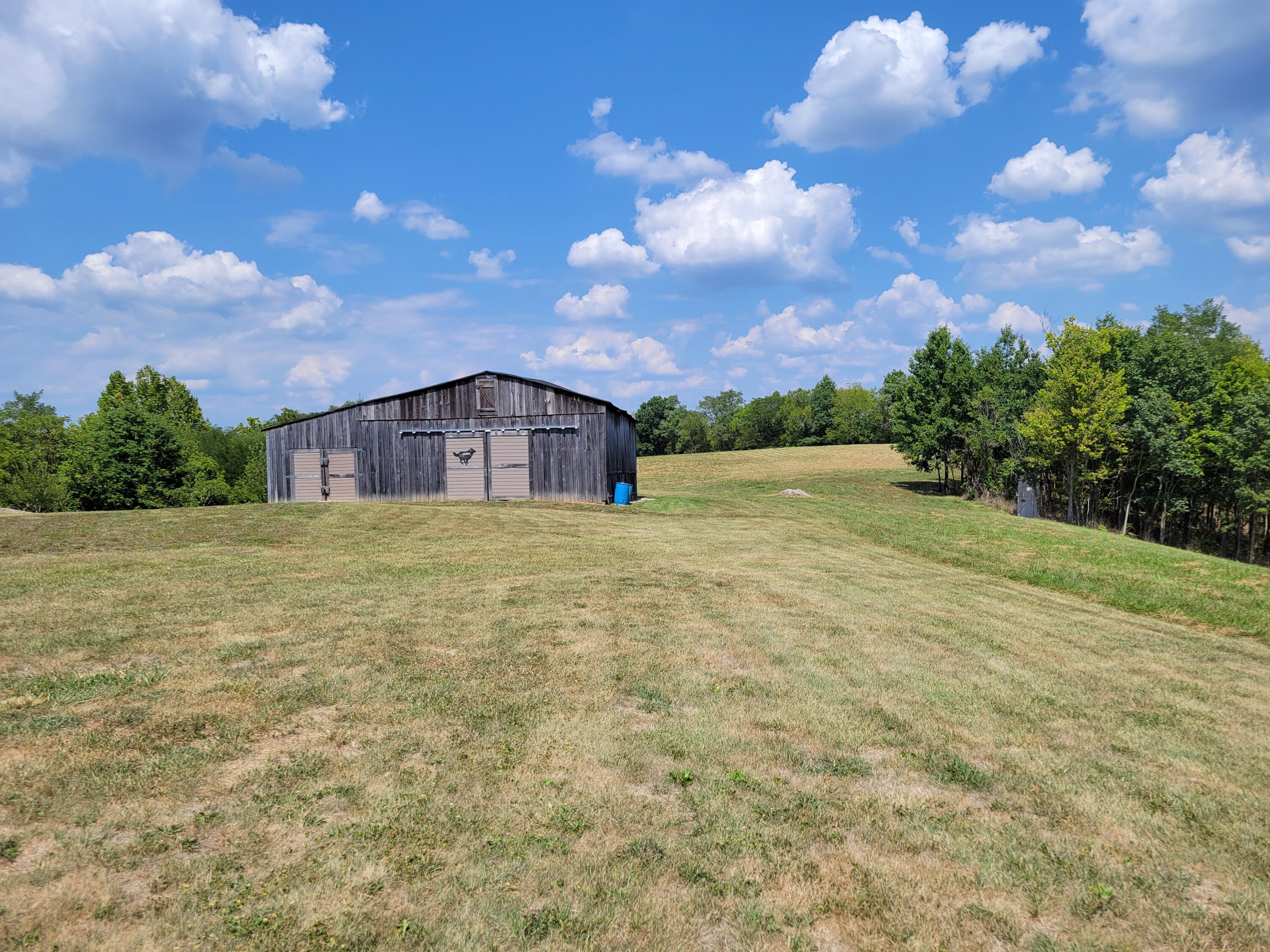 220 Old Eagle Tunnel Road Property Photo 12