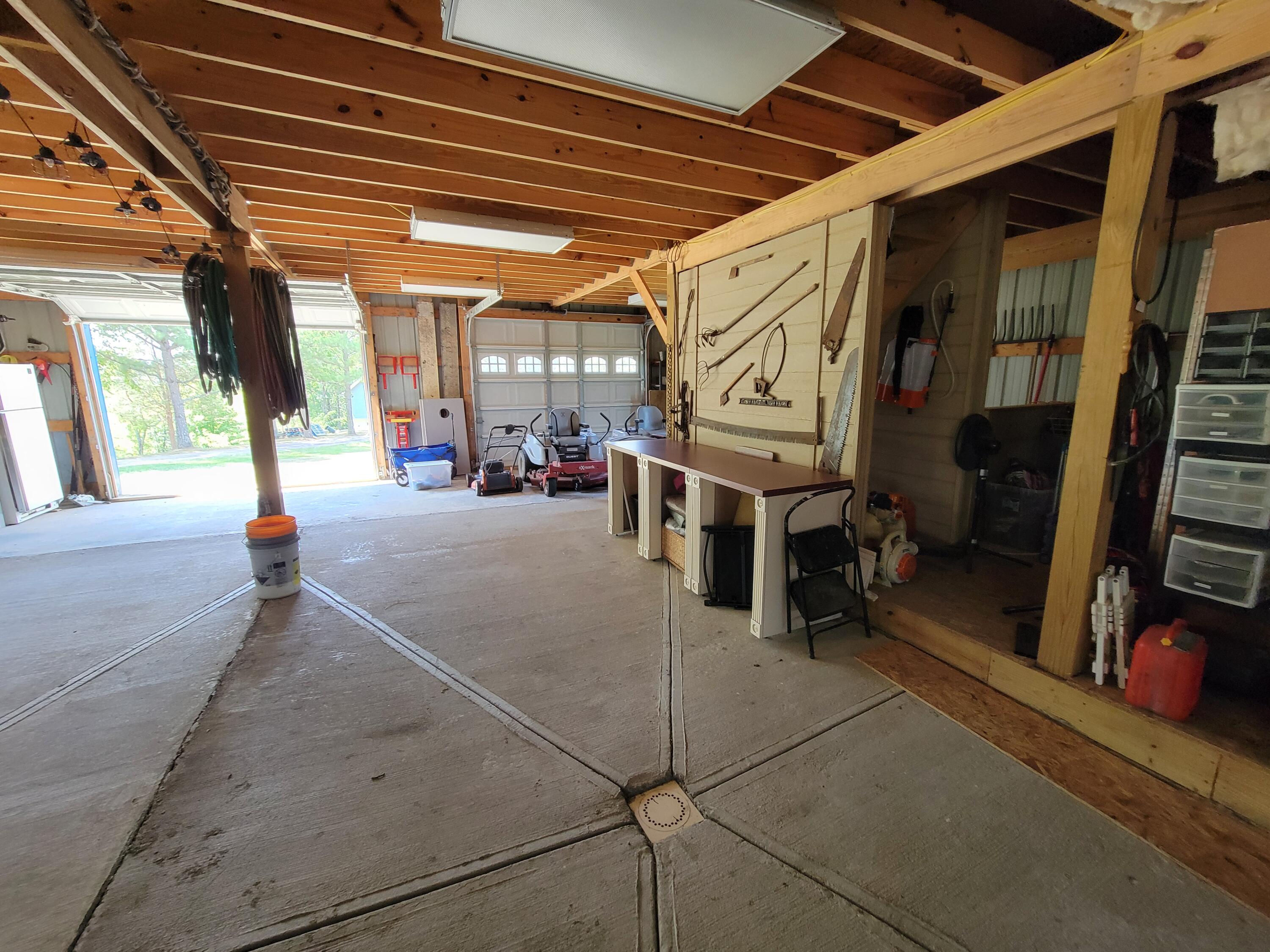 220 Old Eagle Tunnel Road Property Photo 22