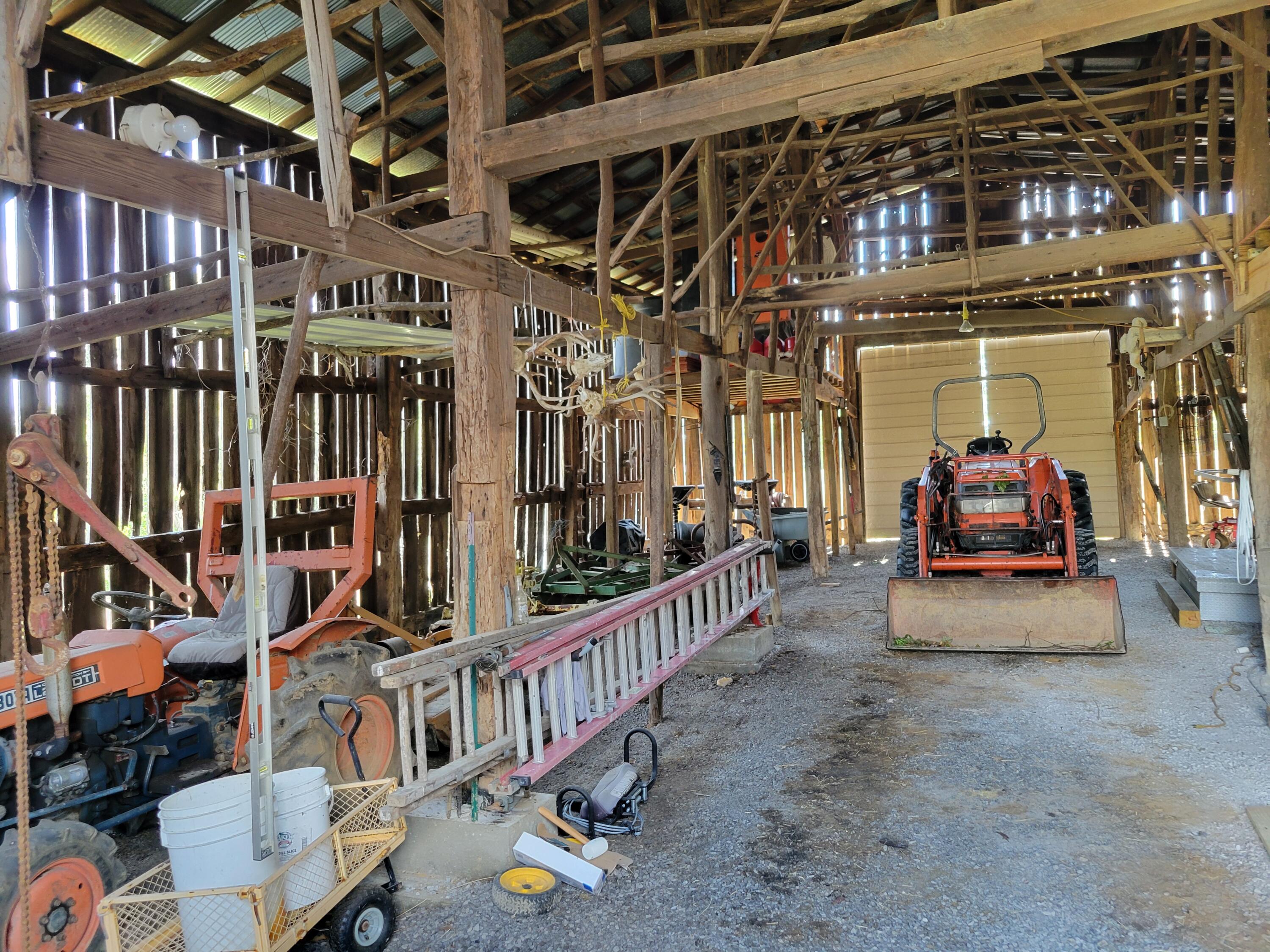 220 Old Eagle Tunnel Road Property Photo 39