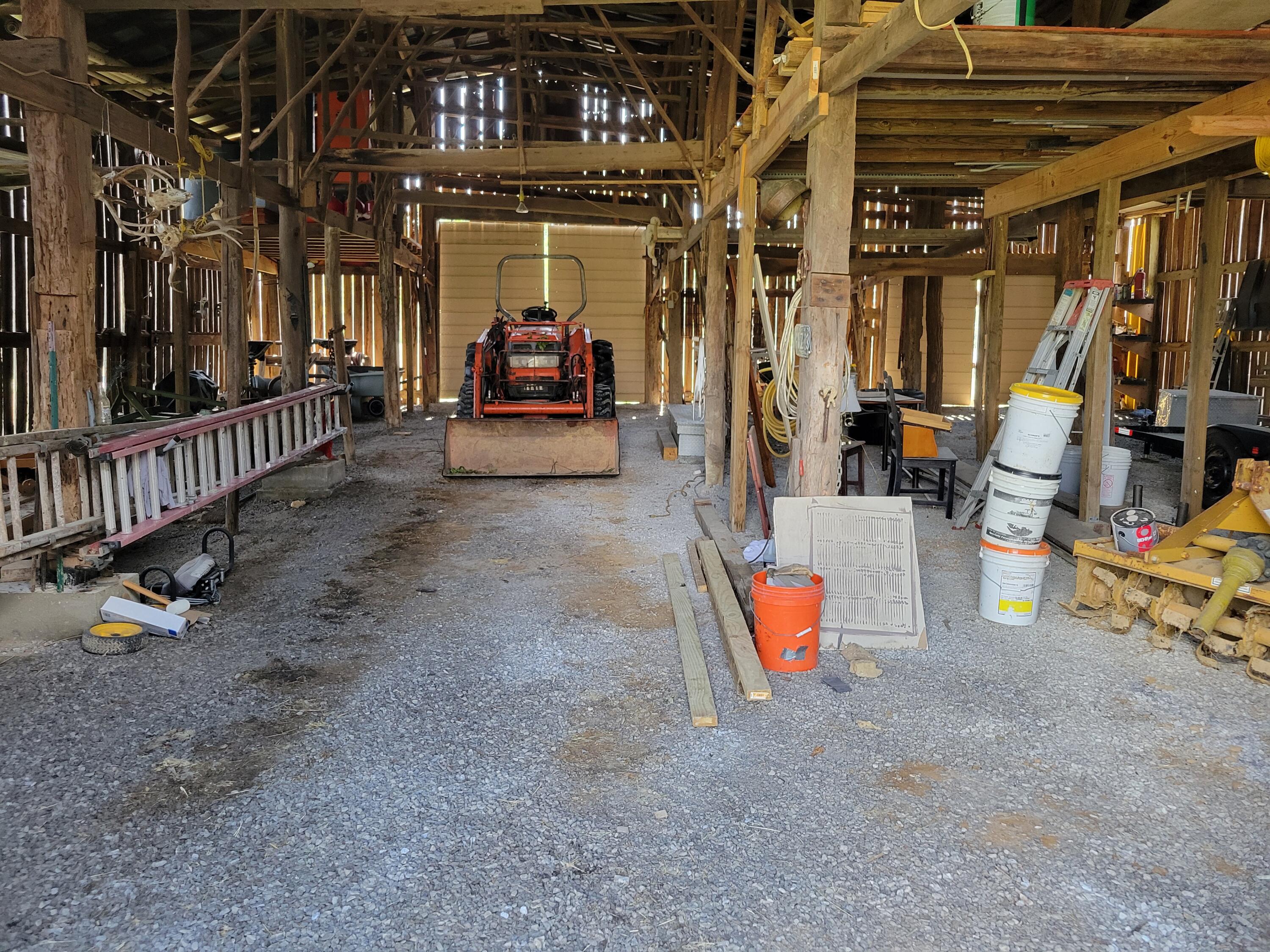 220 Old Eagle Tunnel Road Property Photo 40