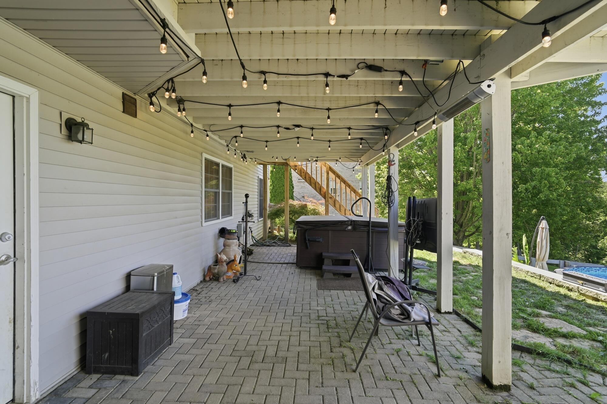111 Beverly Lane Property Photo 43