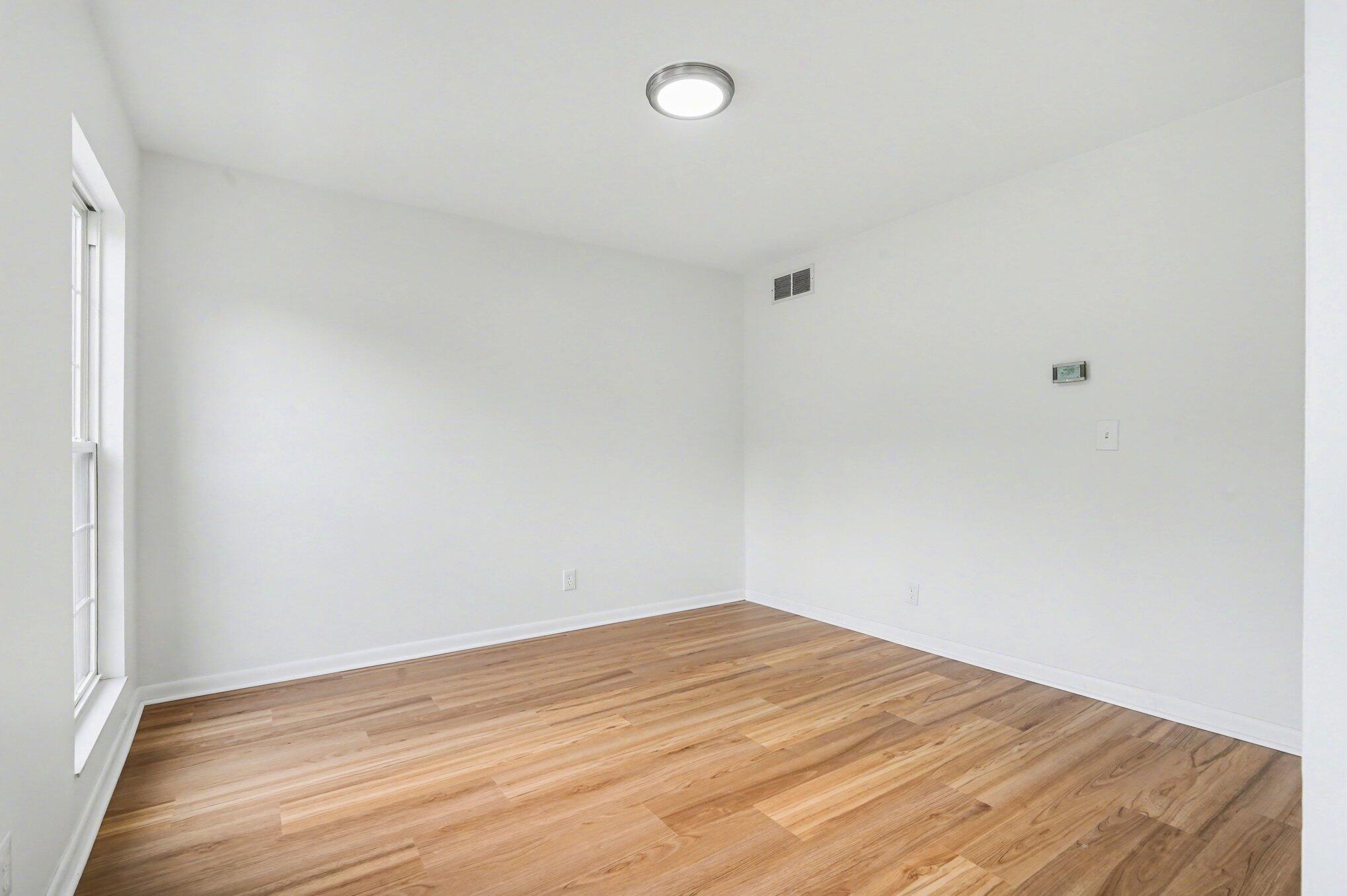 10 Shadow Wood Court Property Photo 6