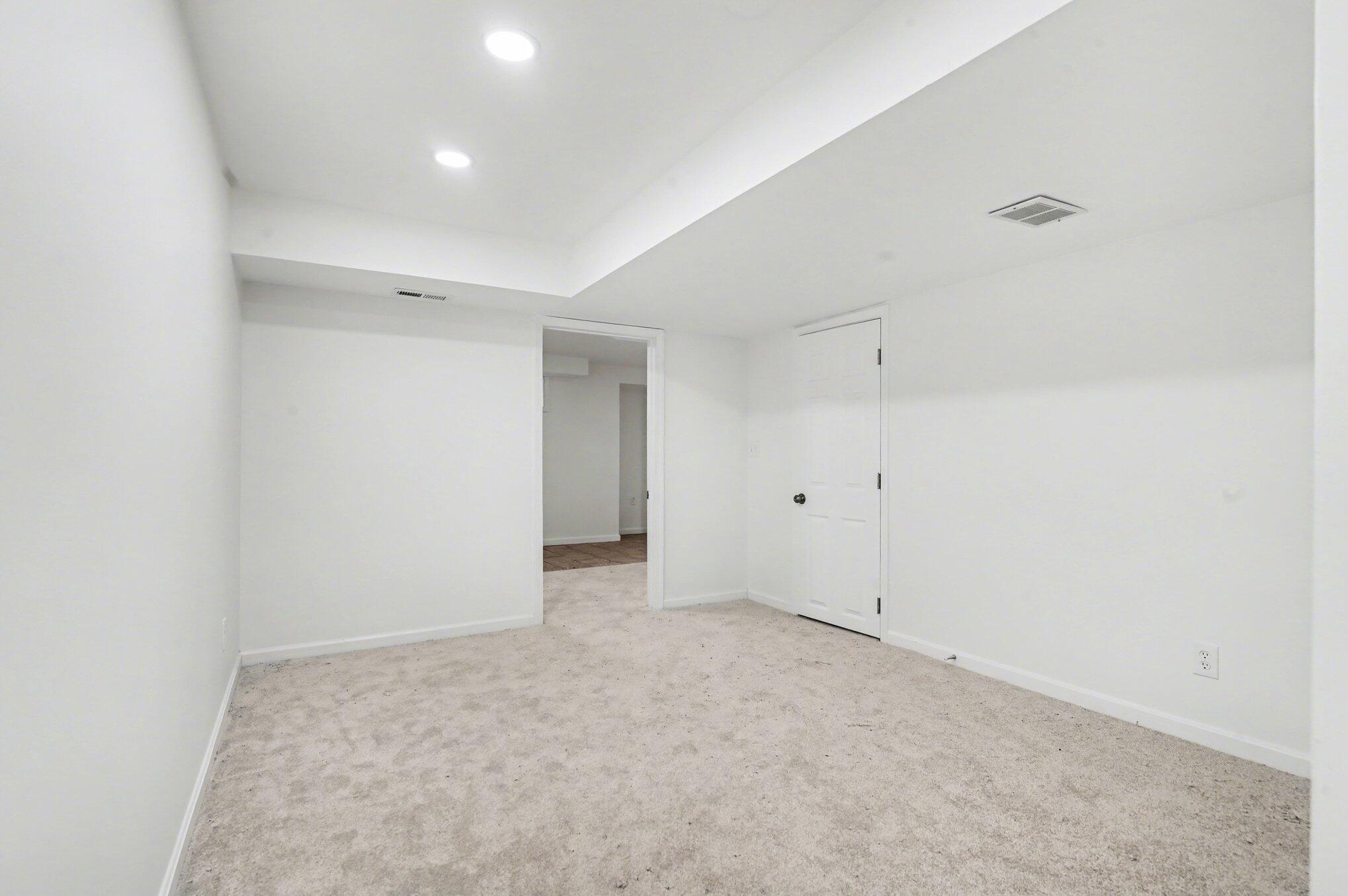 10 Shadow Wood Court Property Photo 15