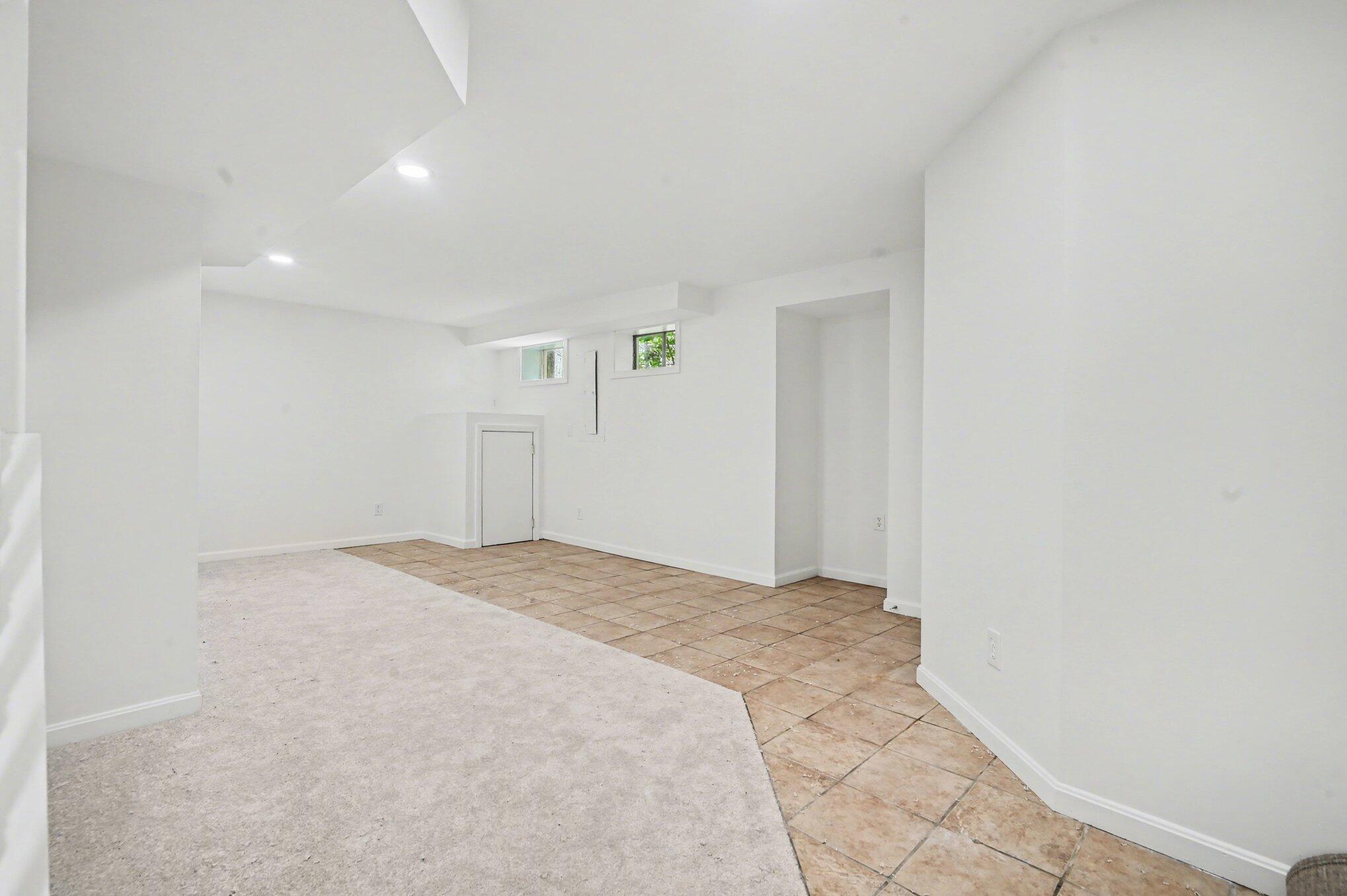 10 Shadow Wood Court Property Photo 16