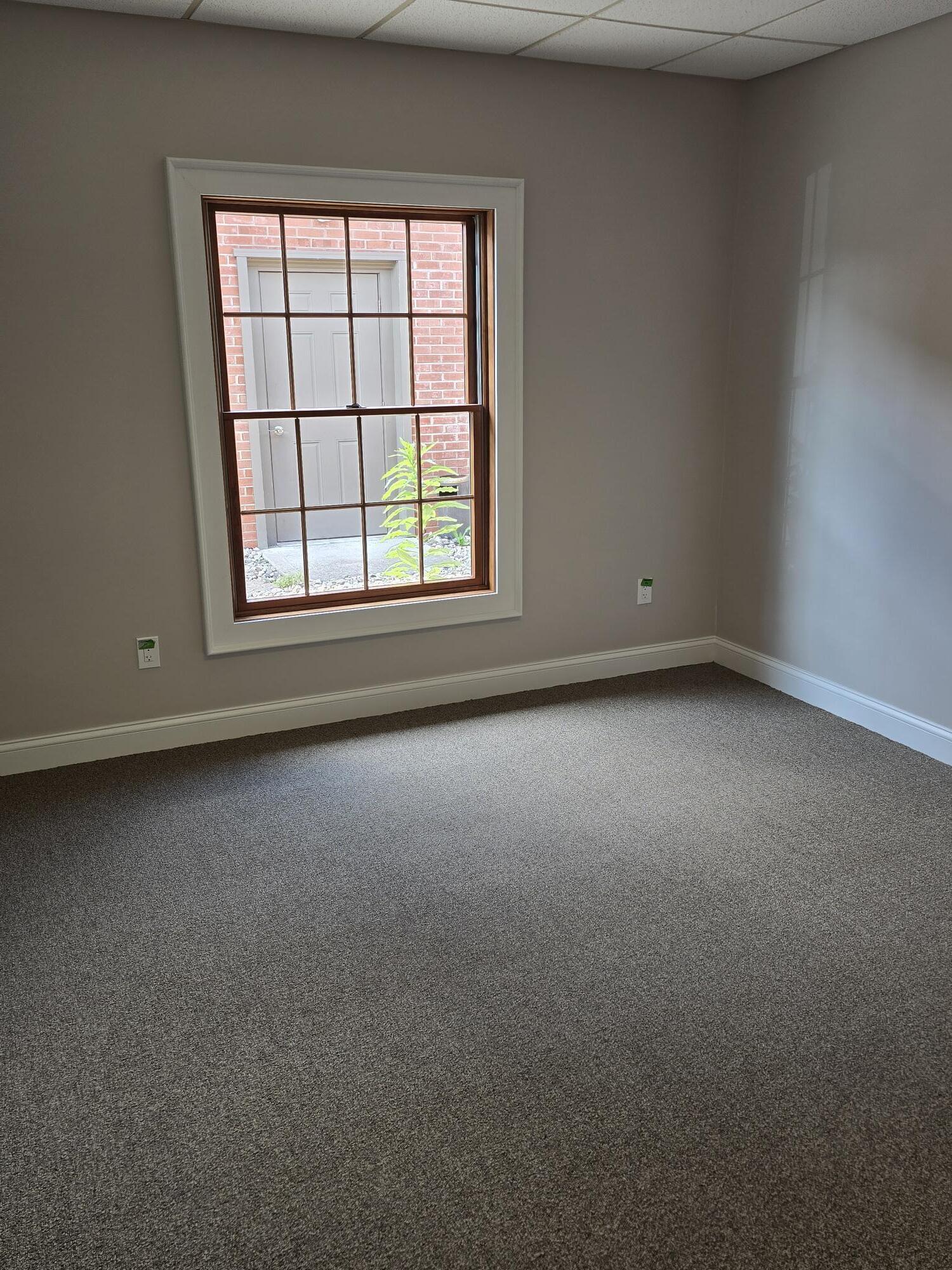 186 Barnwood Drive Property Photo 8
