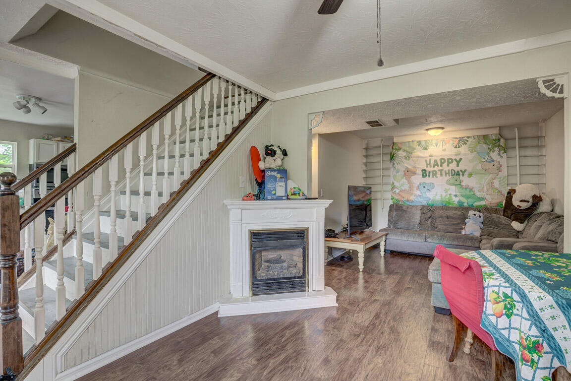 638 Brooklyn Avenue Property Photo 4