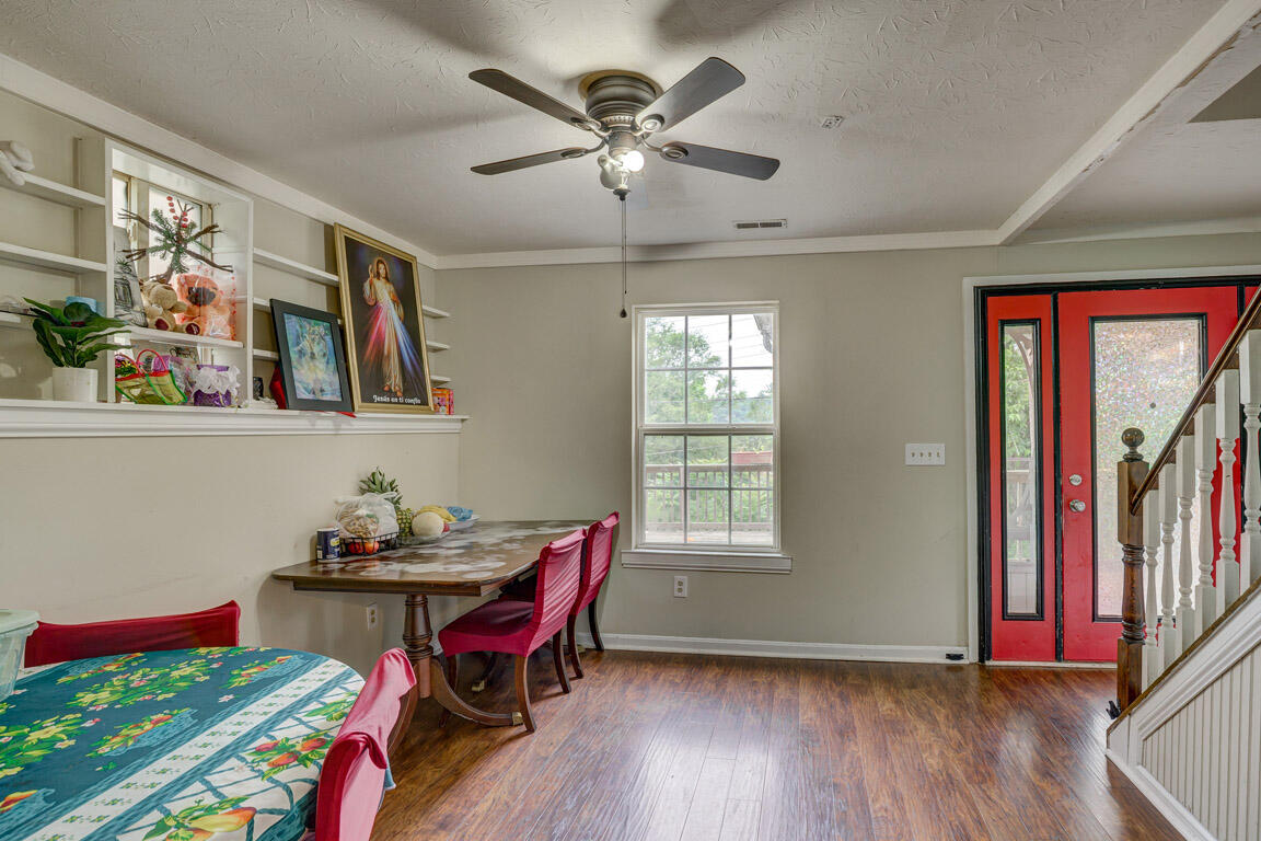 638 Brooklyn Avenue Property Photo 6