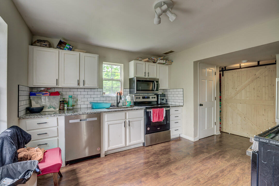 638 Brooklyn Avenue Property Photo 7