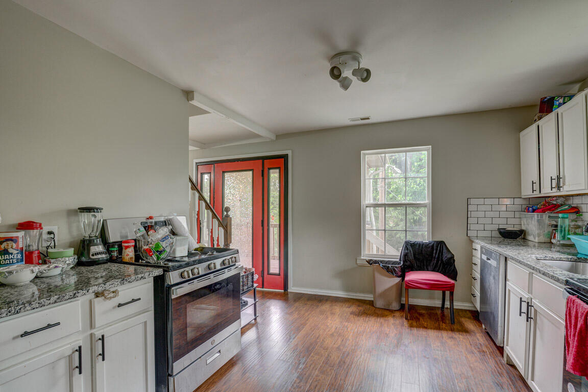 638 Brooklyn Avenue Property Photo 8