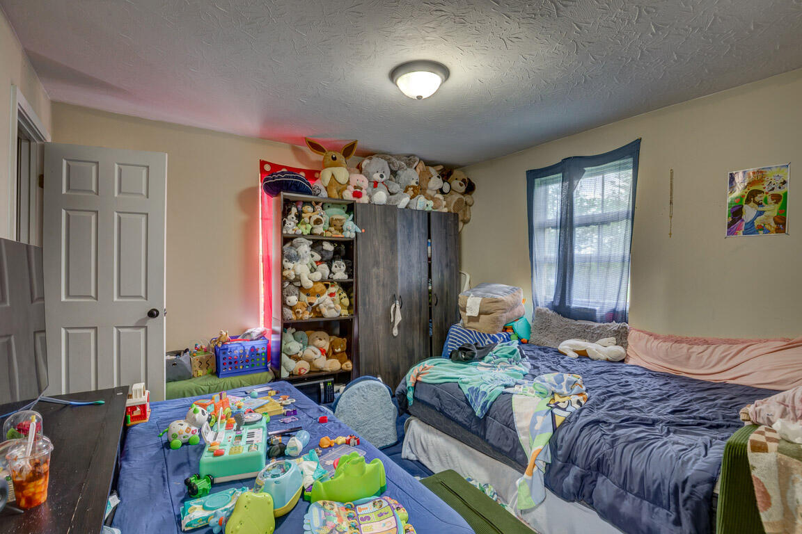 638 Brooklyn Avenue Property Photo 13